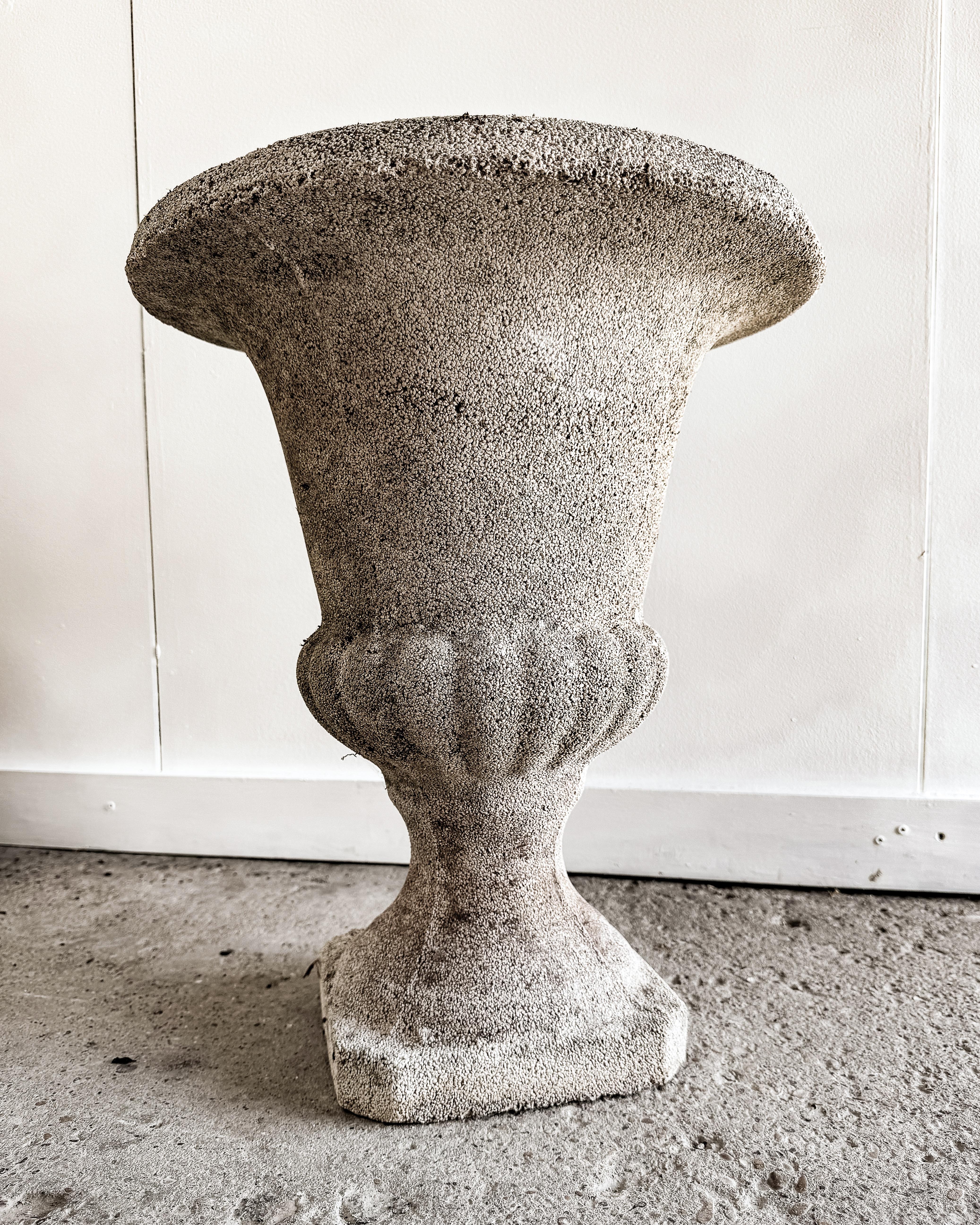 Pair of Early 20th Century Classic French Cement Urn Planters For Sale 13