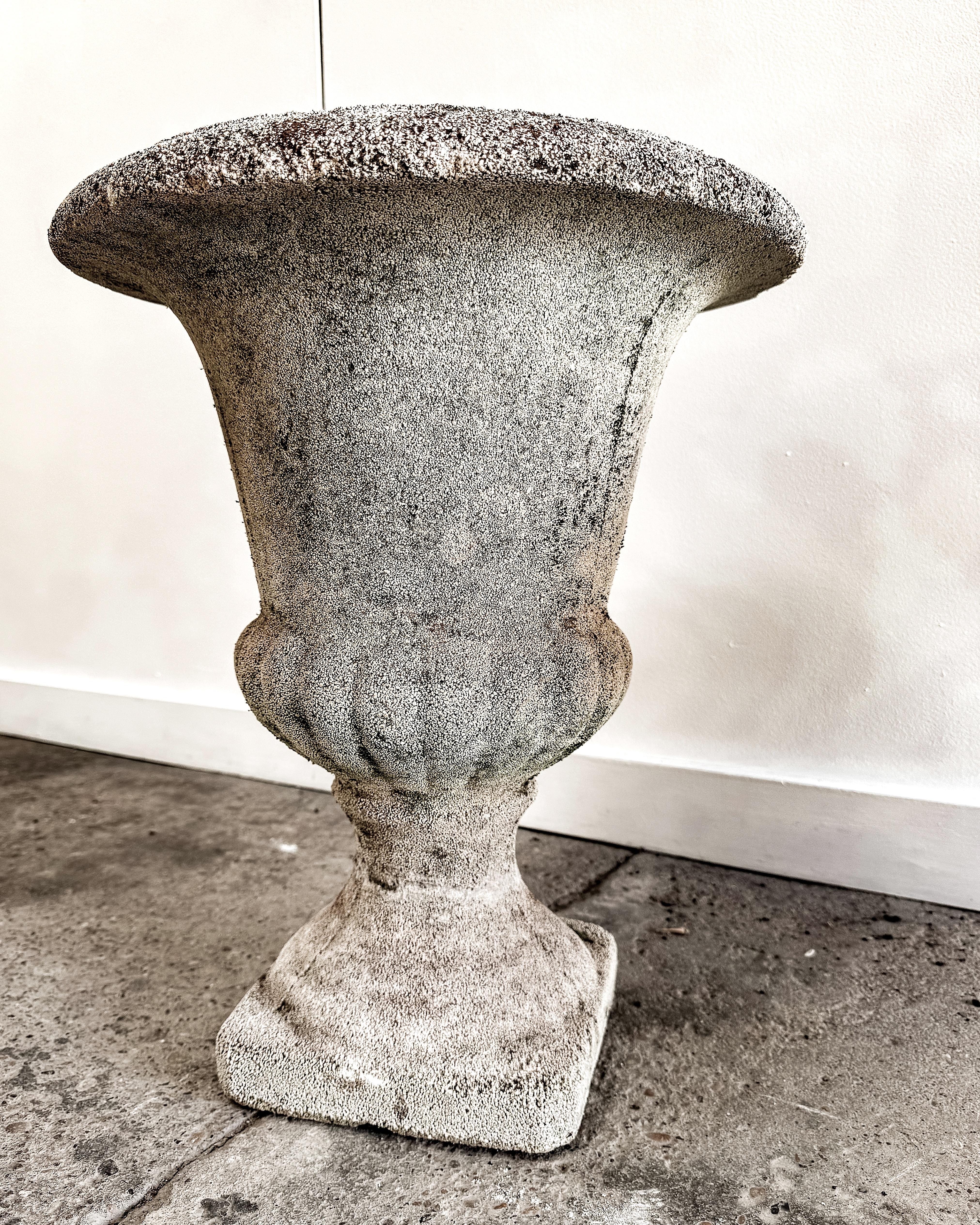 Pair of Early 20th Century Classic French Cement Urn Planters For Sale 14