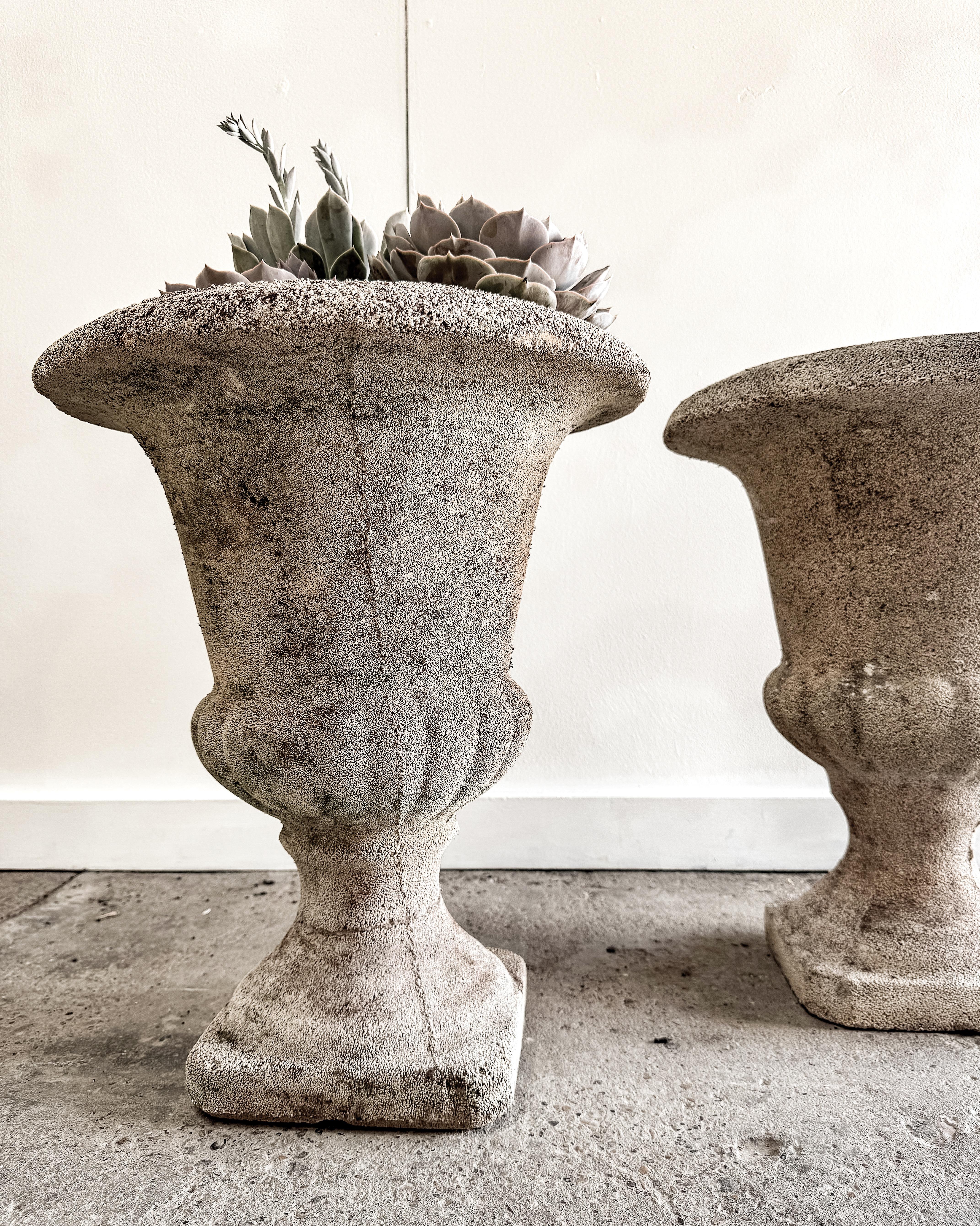 Pair of Early 20th Century Classic French Cement Urn Planters In Good Condition For Sale In Mckinney, TX