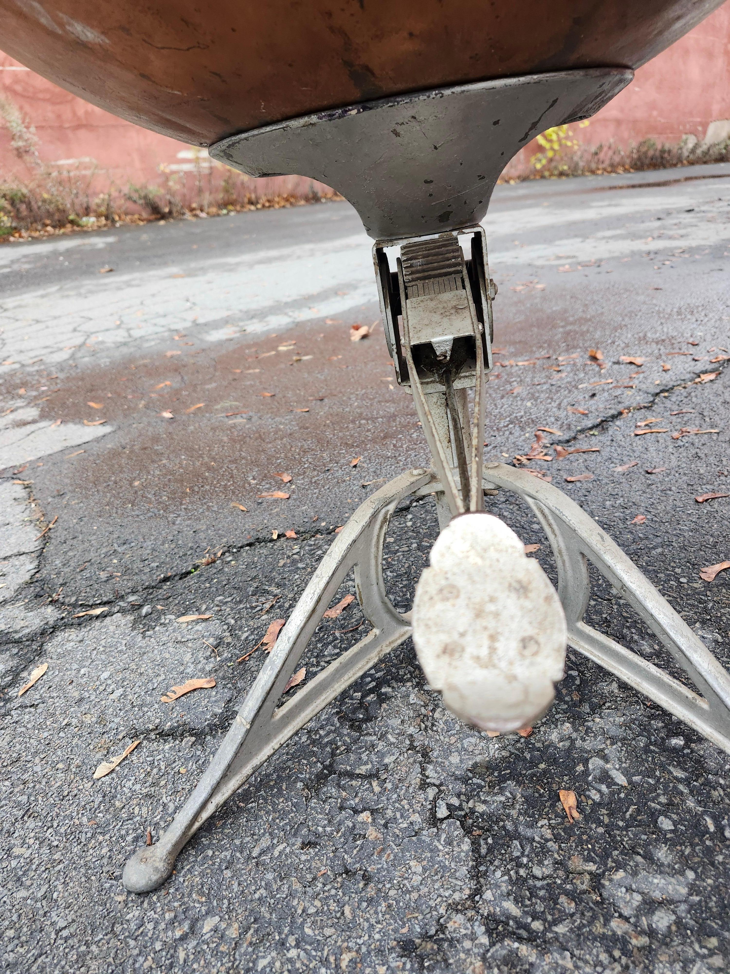 Pair of Early 20th Century Copper Kettle Timpanis Tables by Leedy Manufacturing For Sale 3