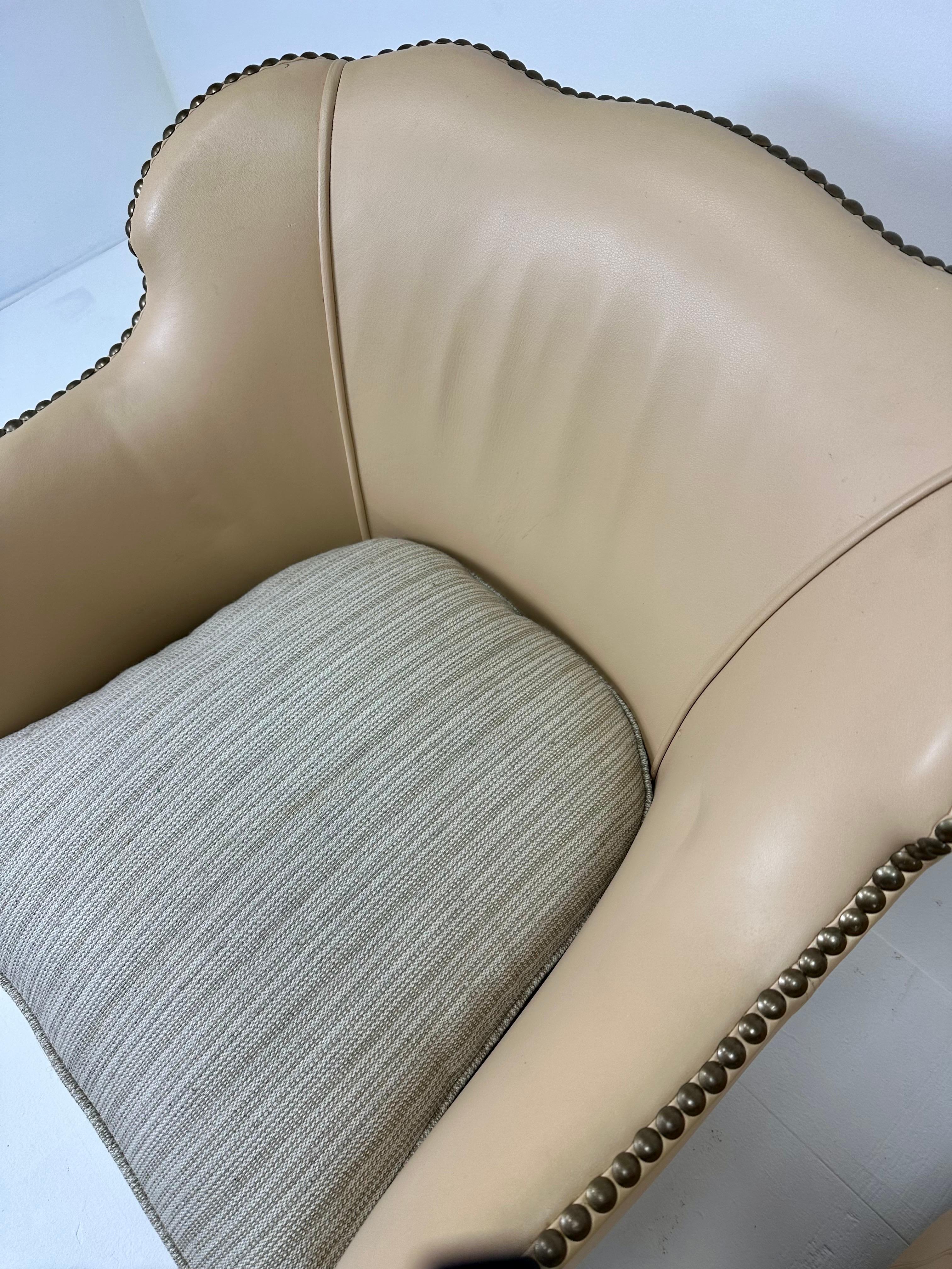 Paire de chaises en cuir danoises du début du 20e siècle en vente 2