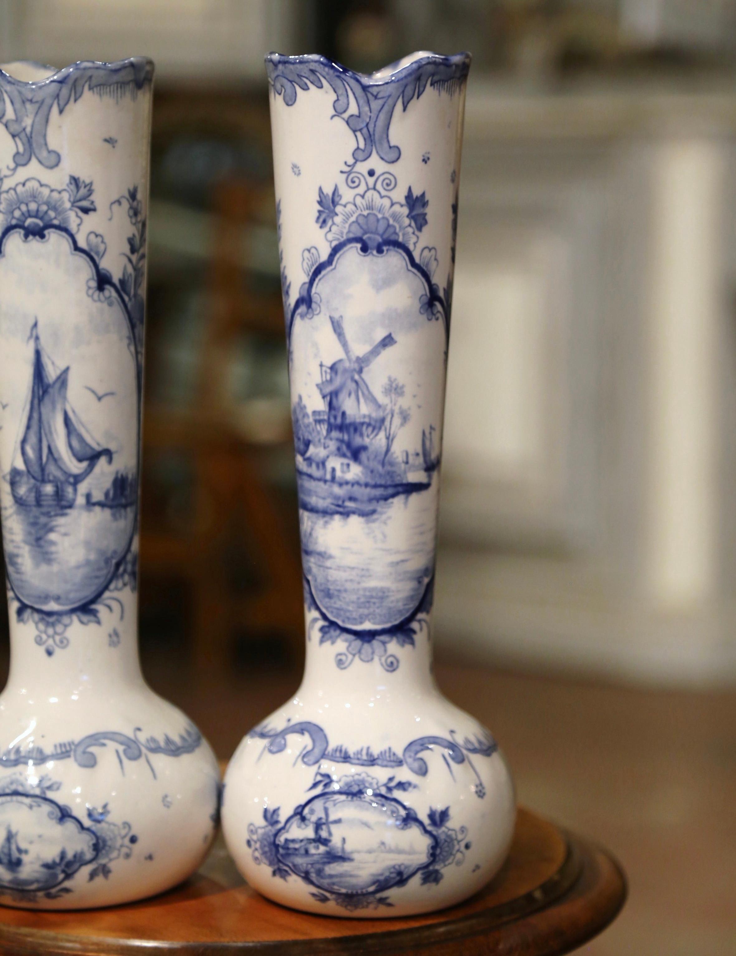 Pair of Early 20th Century Dutch Blue and White Fluted Porcelain Delft Vases In Excellent Condition In Dallas, TX