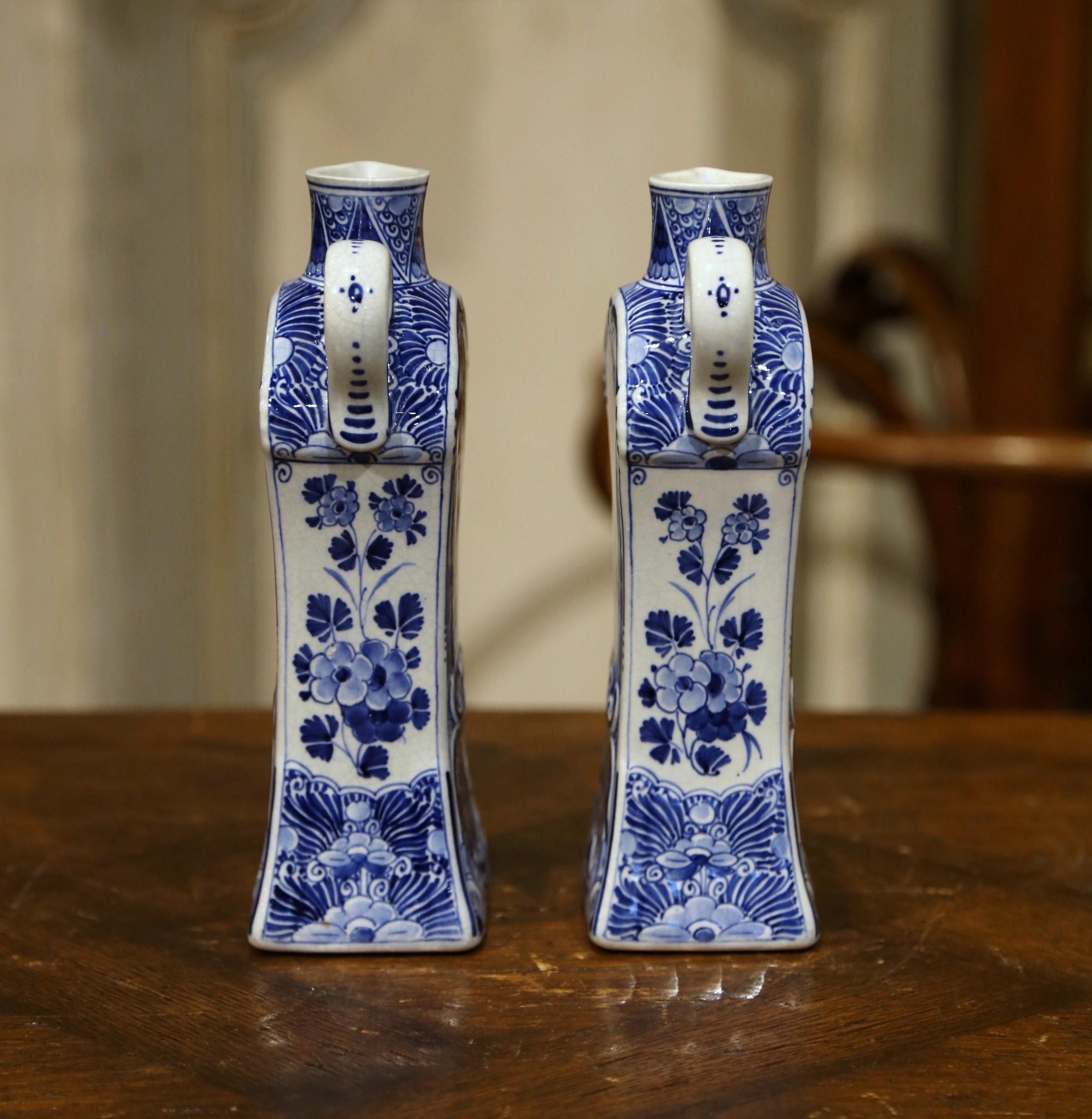 Pair of Early 20th Century Dutch Painted Faience Delft Oil or Vinegar Bottles For Sale 1