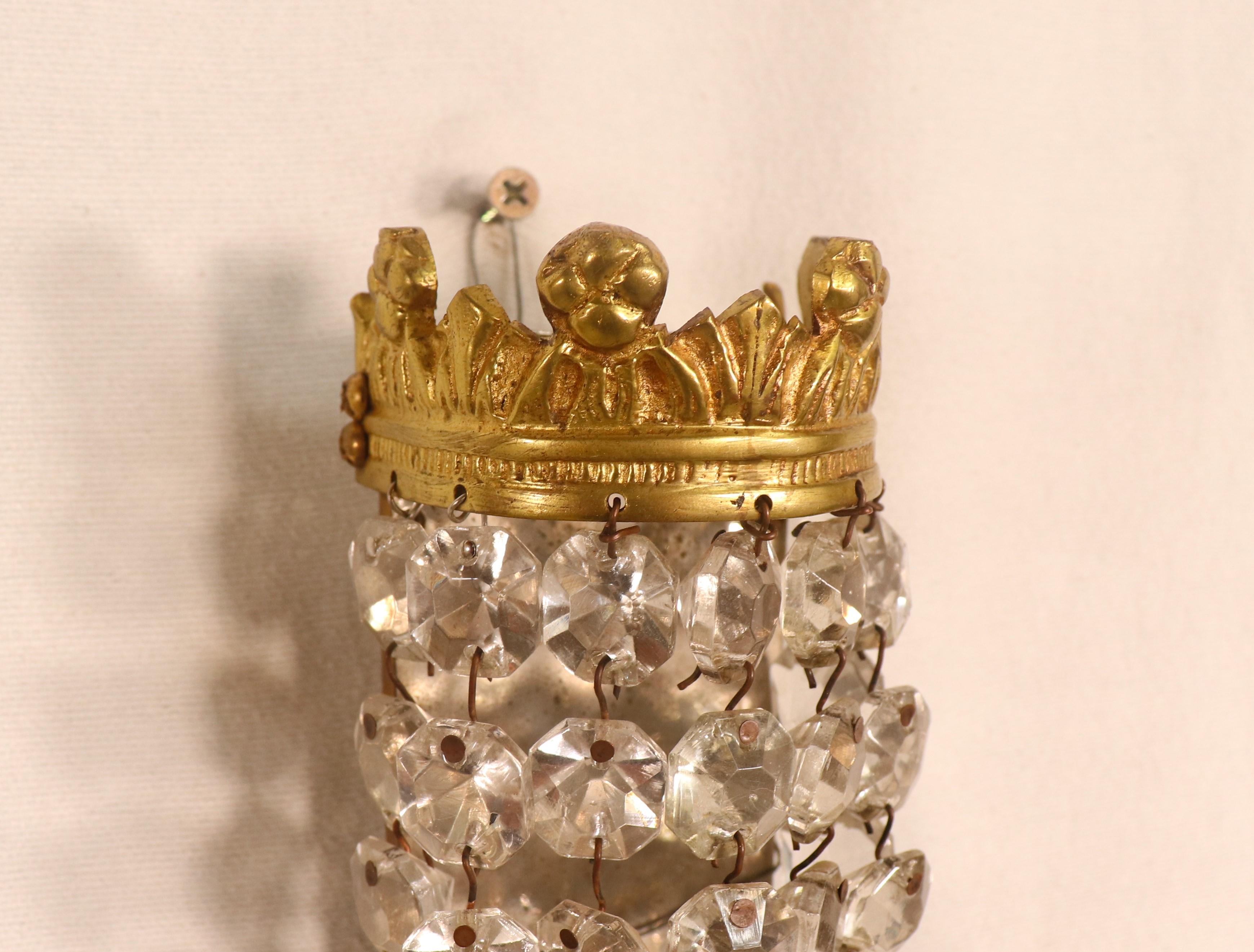 Pair of Early 20th Century Empire Style Gilt Bronze and Crystal Sconces In Good Condition In Chicago, IL