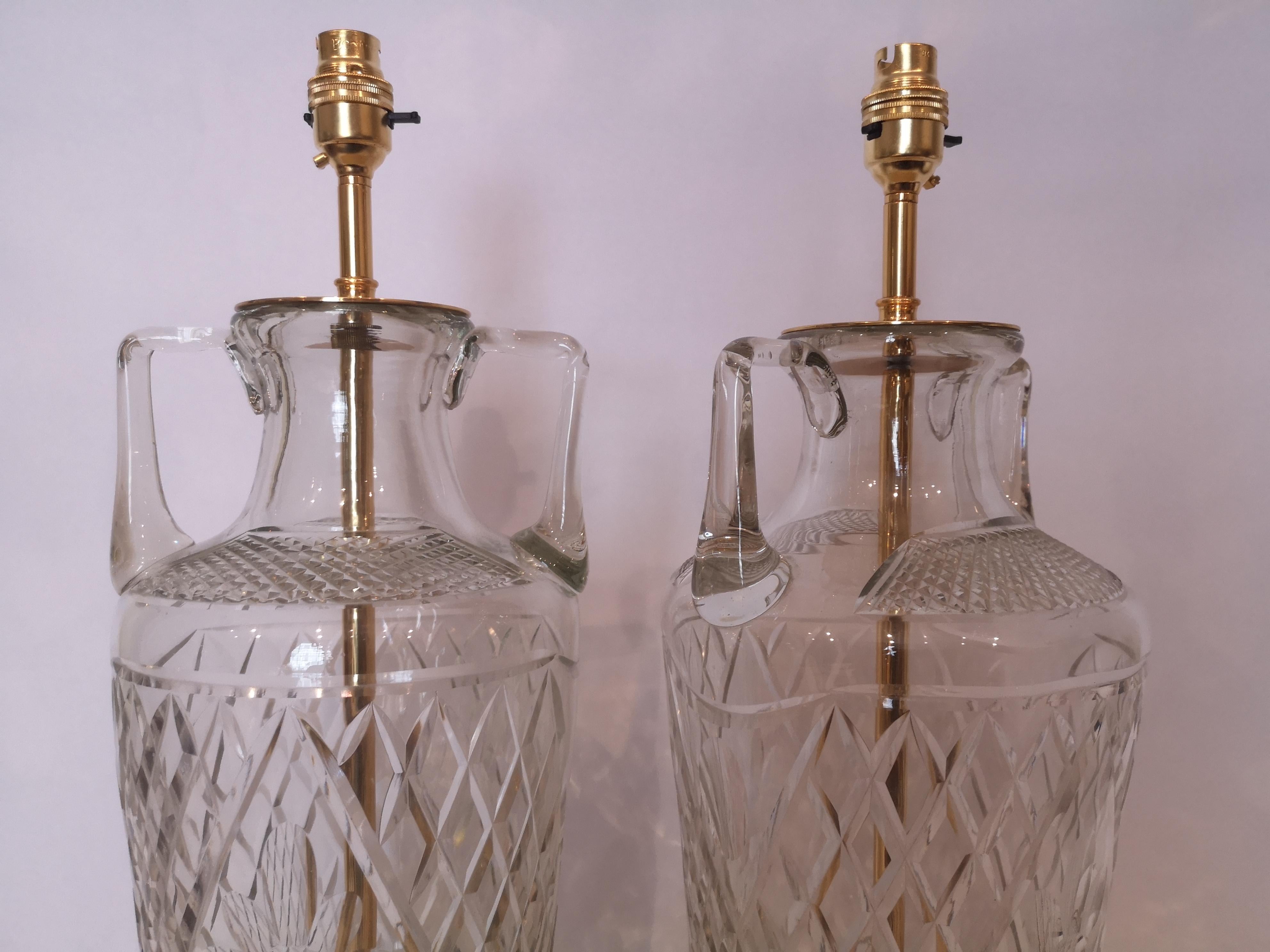 Pair of Early 20th Century English Cut Crystal & Bronze Lamps, 1920 In Good Condition For Sale In London, GB