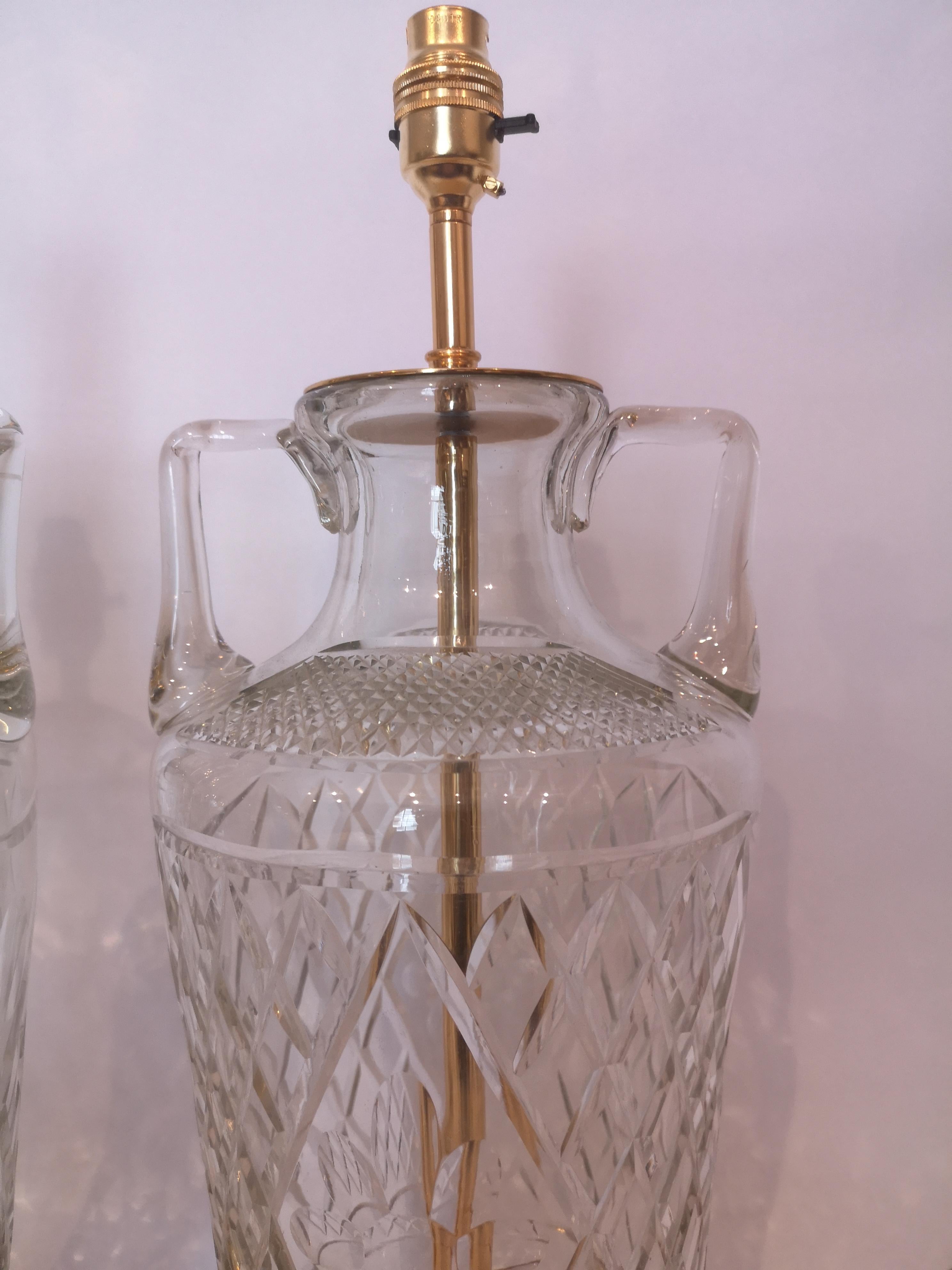 Pair of Early 20th Century English Cut Crystal & Bronze Lamps, 1920 For Sale 3