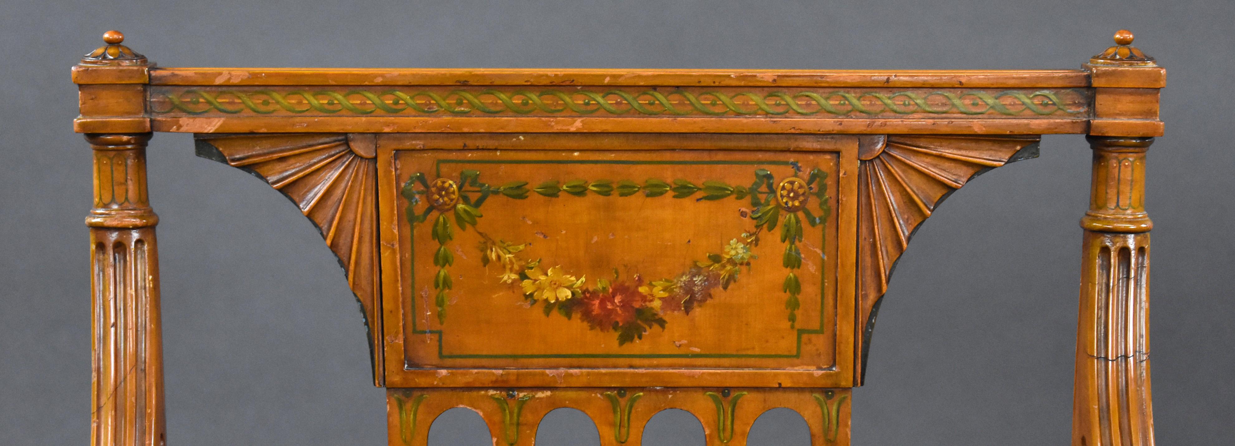 Paire de fauteuils édouardiens anglais en bois de citronnier peints à la main du début du XXe siècle en vente 7