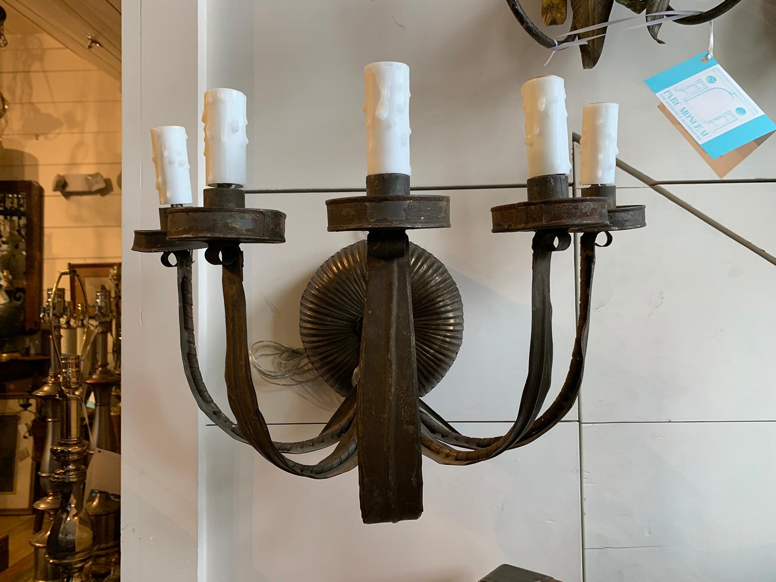 Pair of Early 20th Century Five-Light Tole Sconces In Good Condition For Sale In Atlanta, GA