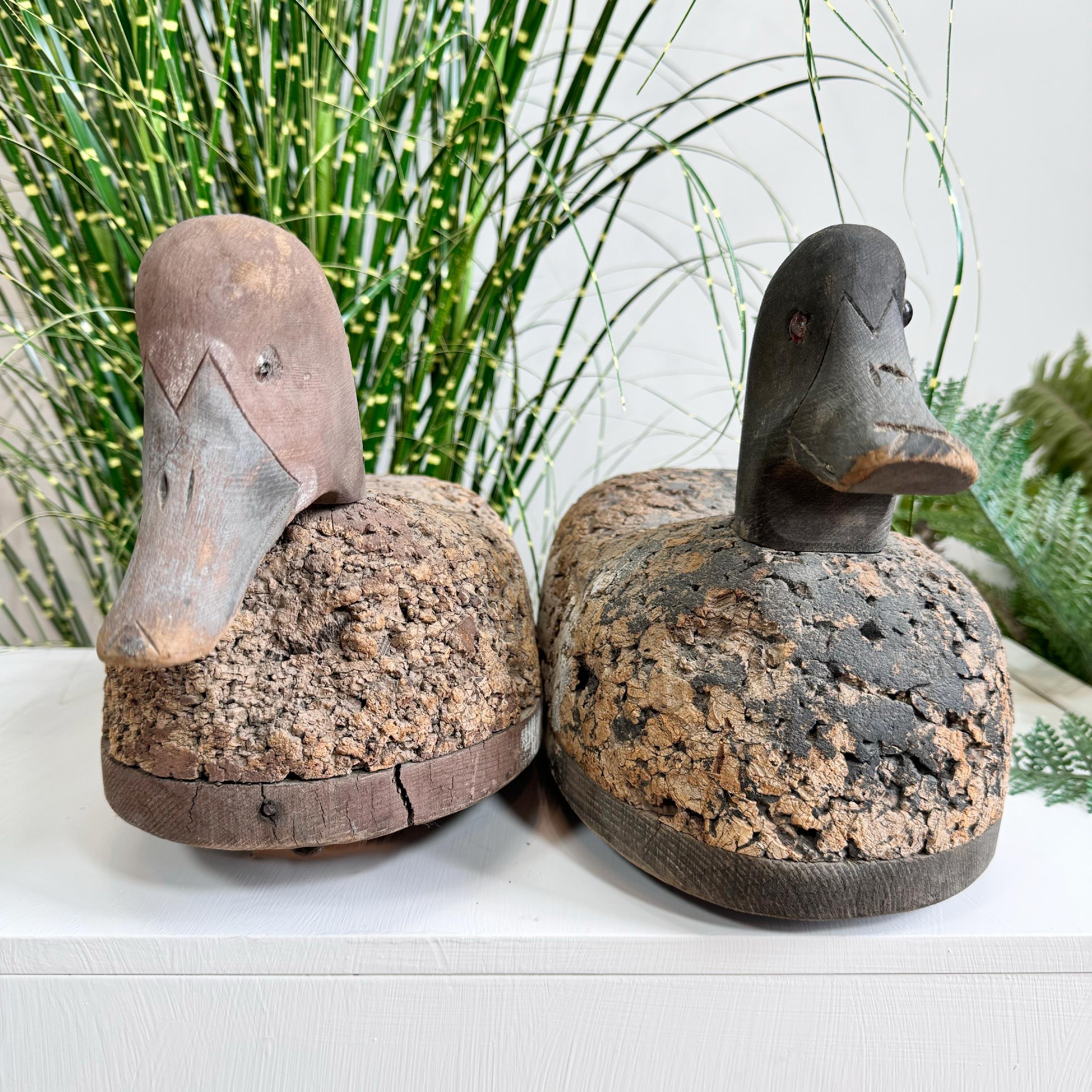 Pareja De Patos De Arte Popular De Principios Del Siglo XX en venta 3