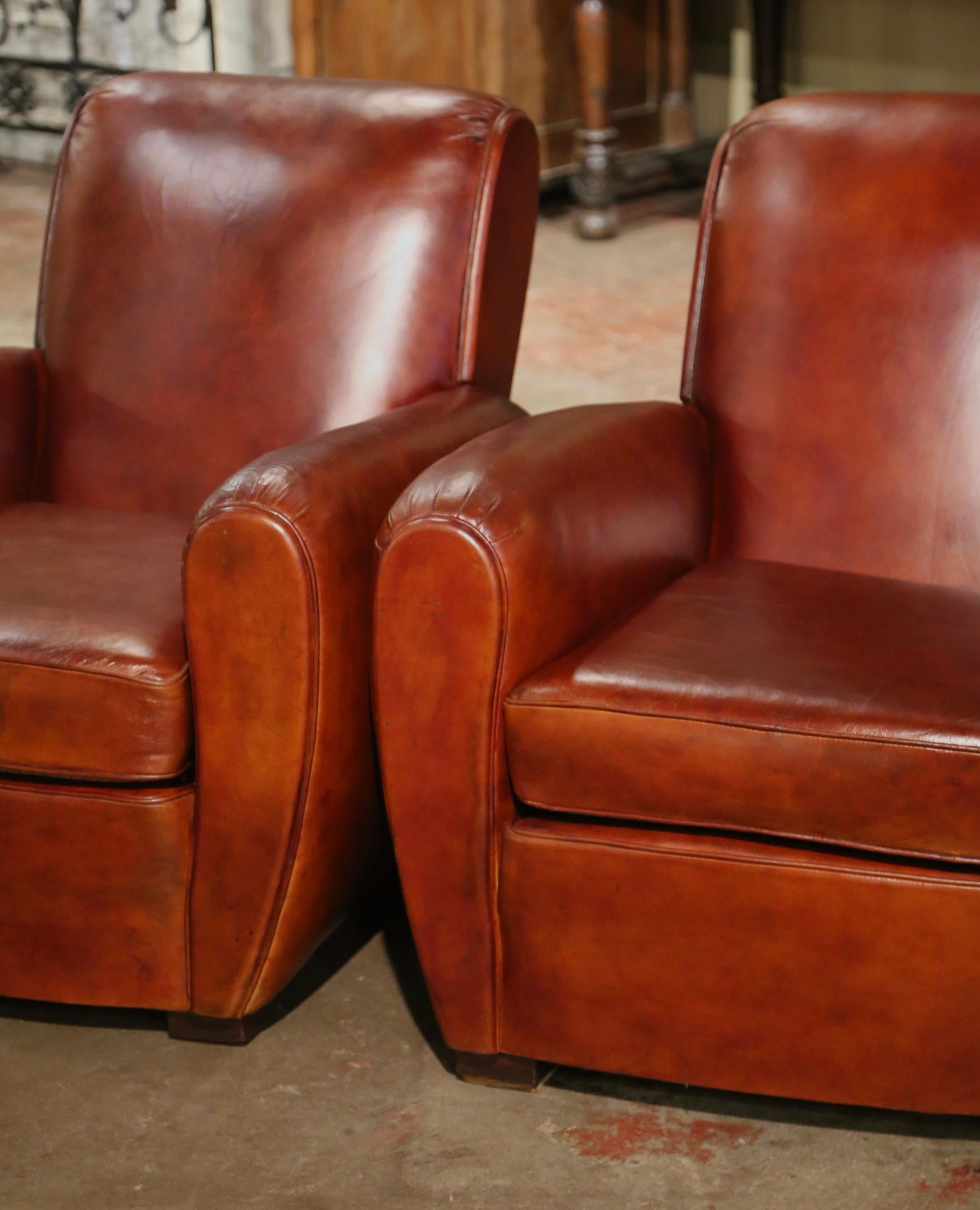 Pair of Early 20th Century French Art Deco Brown Leather Club Armchairs In Good Condition For Sale In Dallas, TX