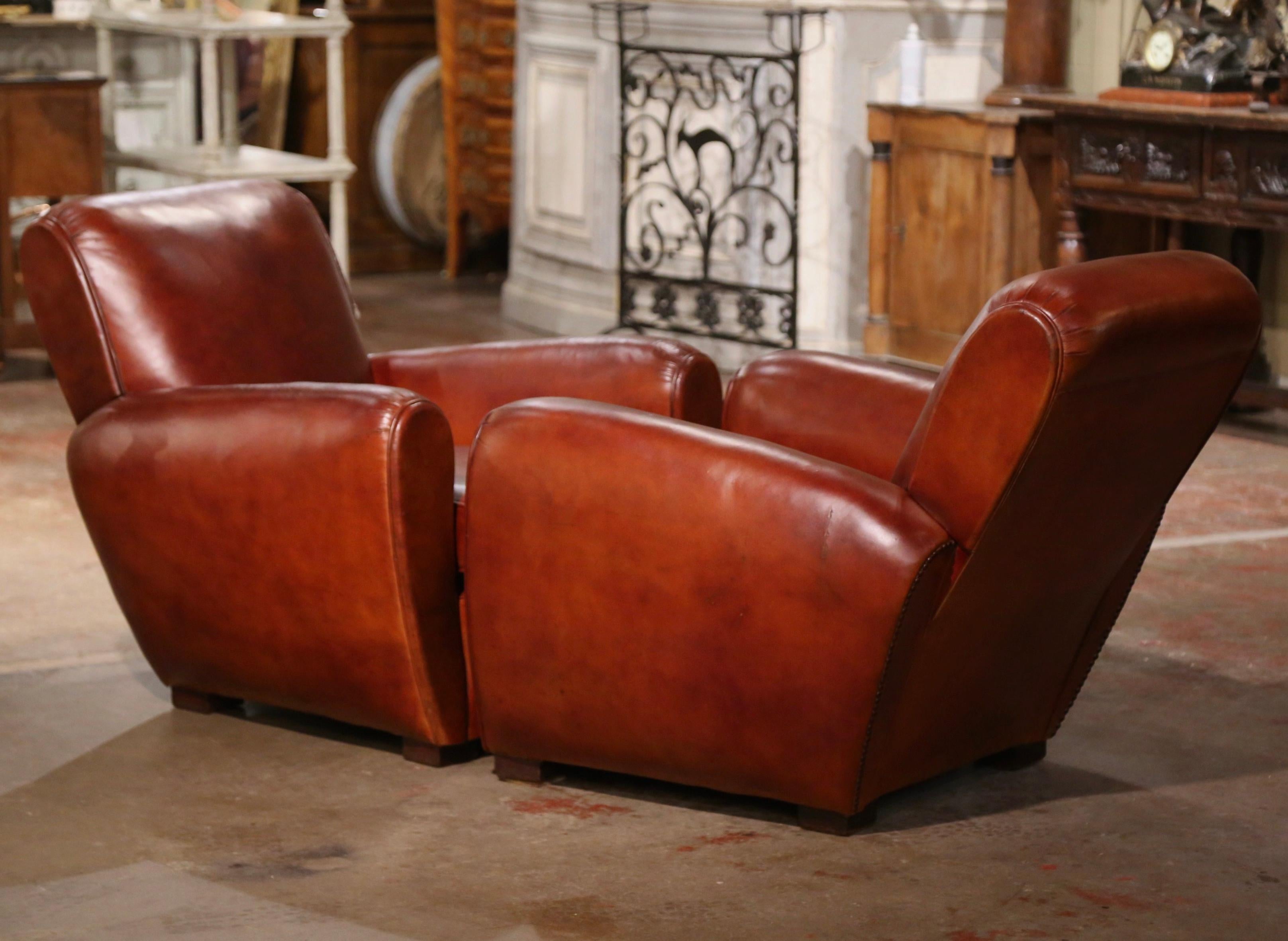 Pair of Early 20th Century French Art Deco Brown Leather Club Armchairs For Sale 3