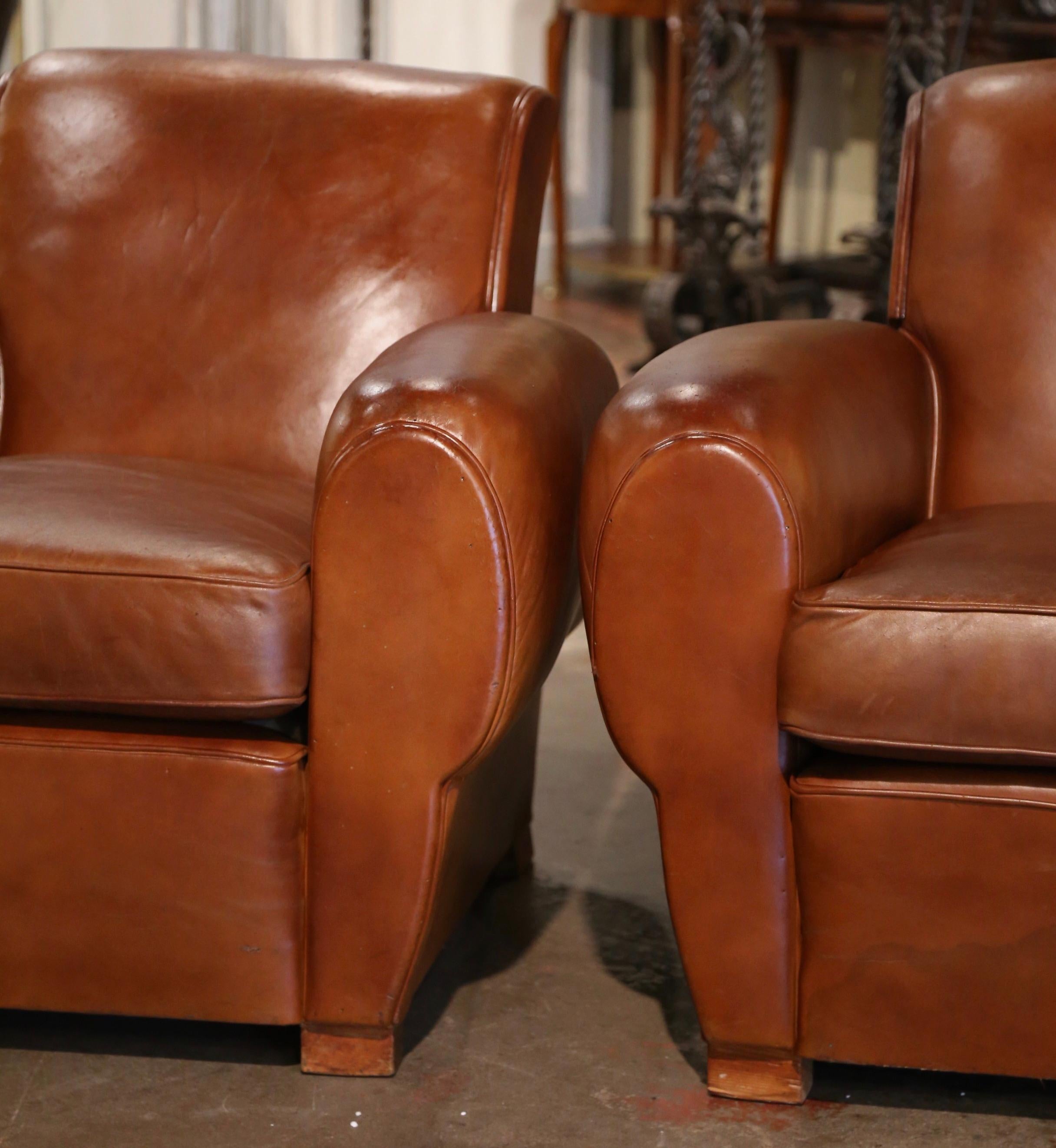 Pair of Early 20th Century French Club Armchairs with Original Brown Leather For Sale 1