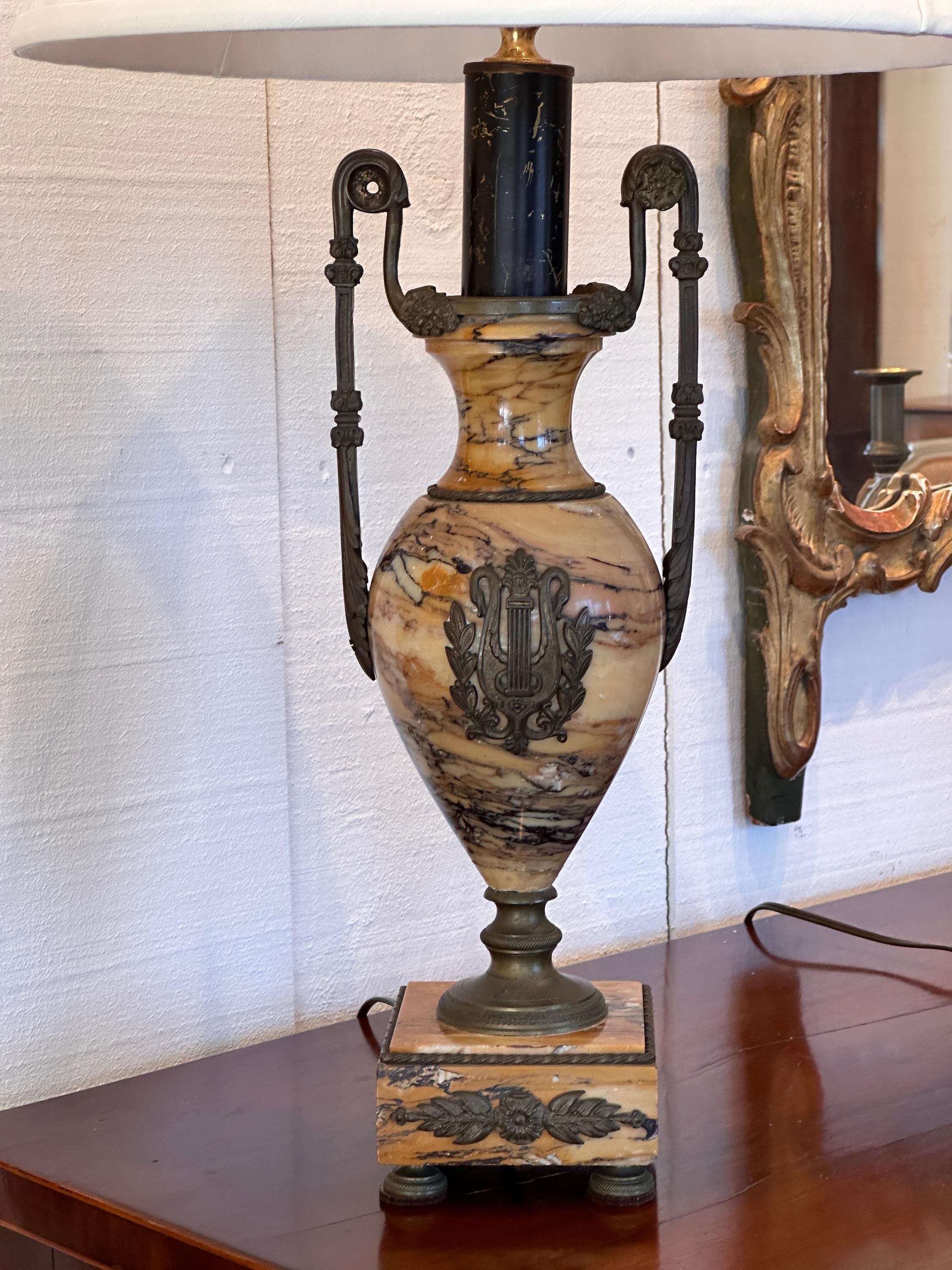 Pair of Early 20th Century French Empire Marble Lamps For Sale 4