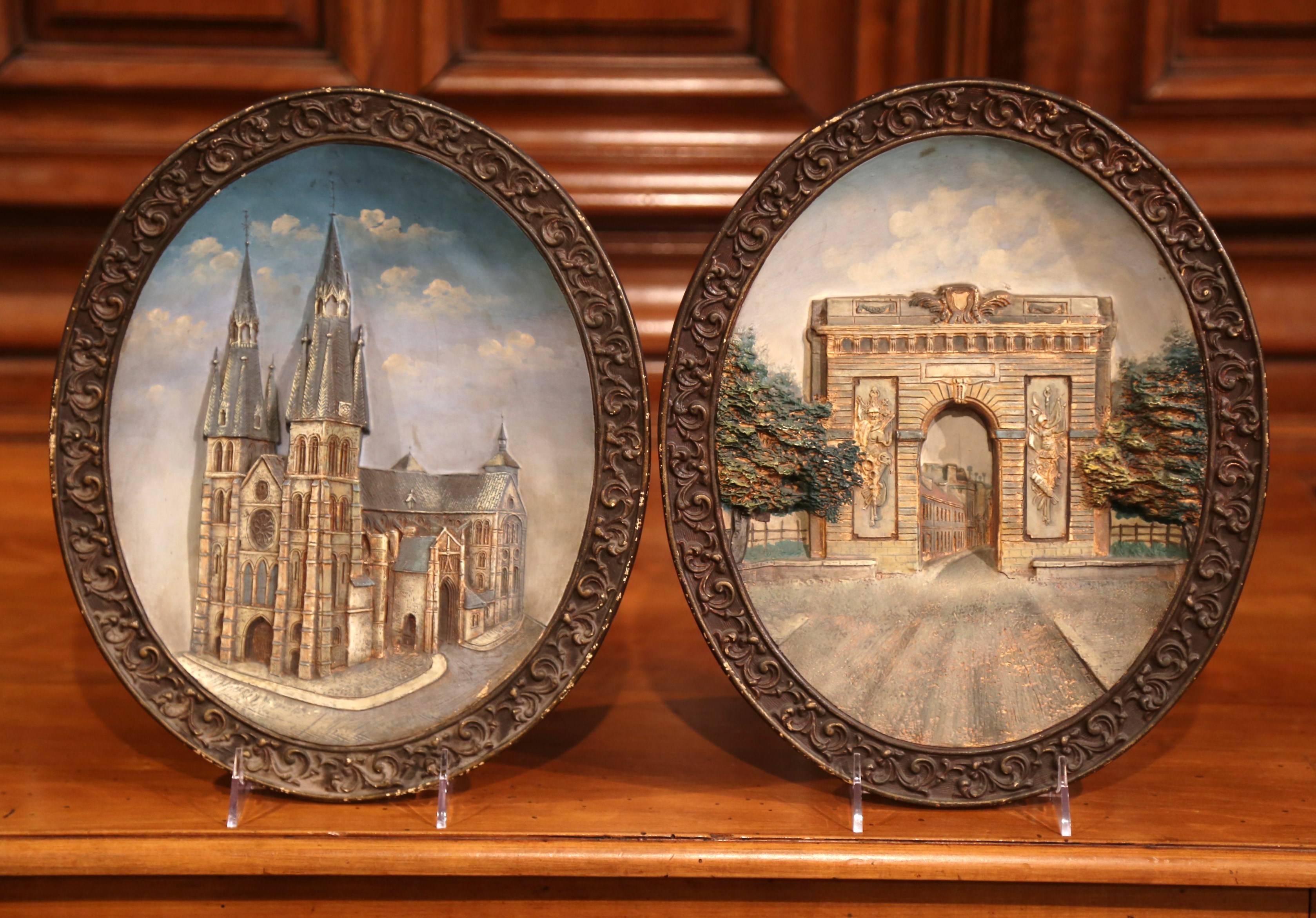 Paar ovale französische handbemalte Wandteller aus Keramik des frühen 20. Jahrhunderts (Handgefertigt) im Angebot