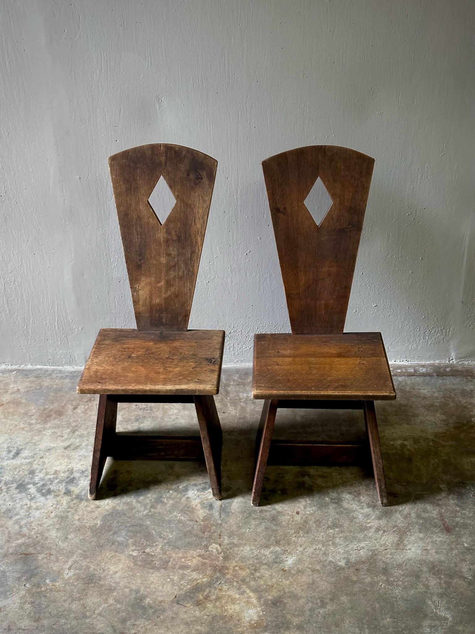 Pair of Early 20th Century French Low Rustic Oak Chairs For Sale 2
