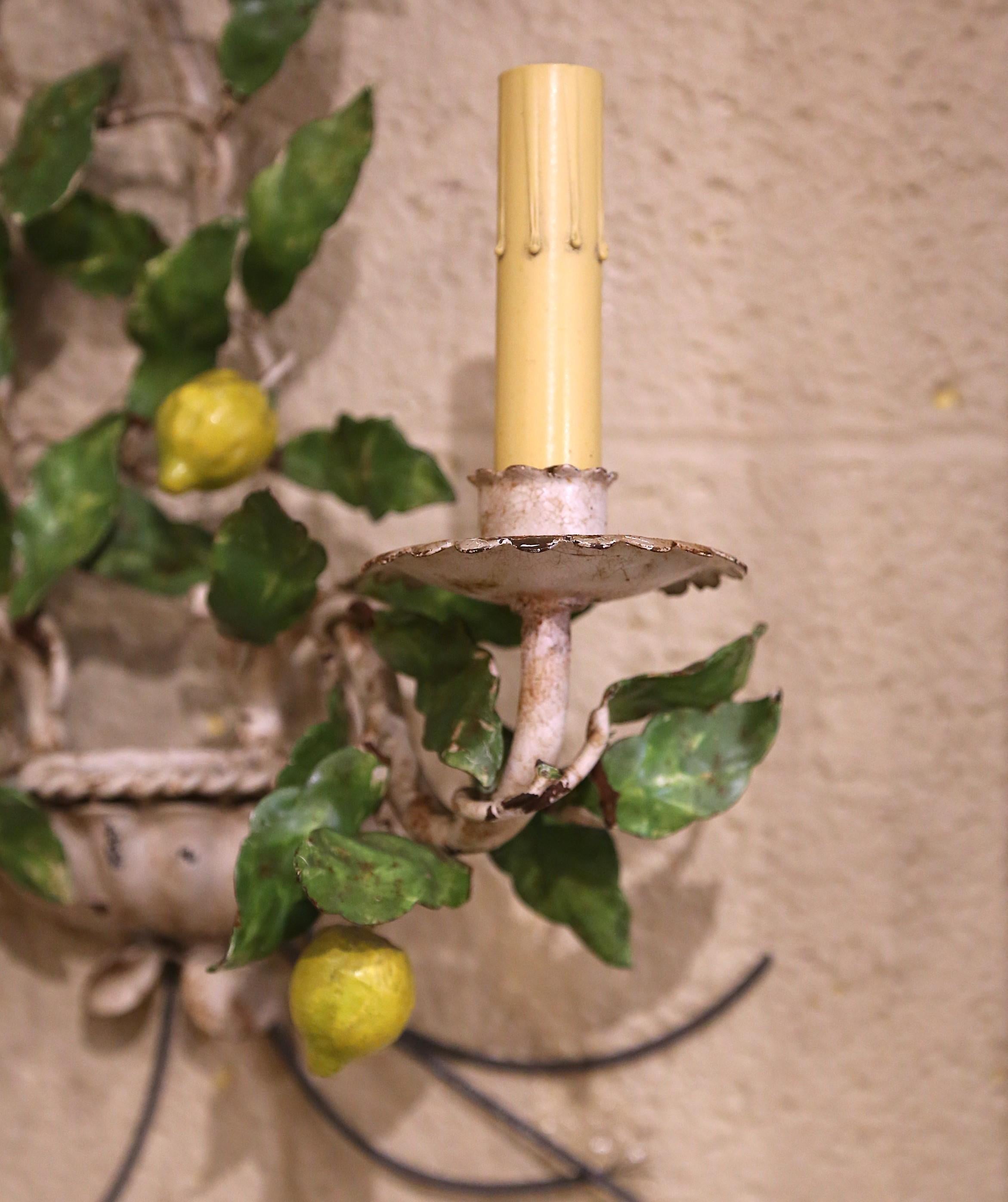 Pair of Early 20th Century French Painted Metal, Lemons and Leaves Wall Sconces For Sale 3