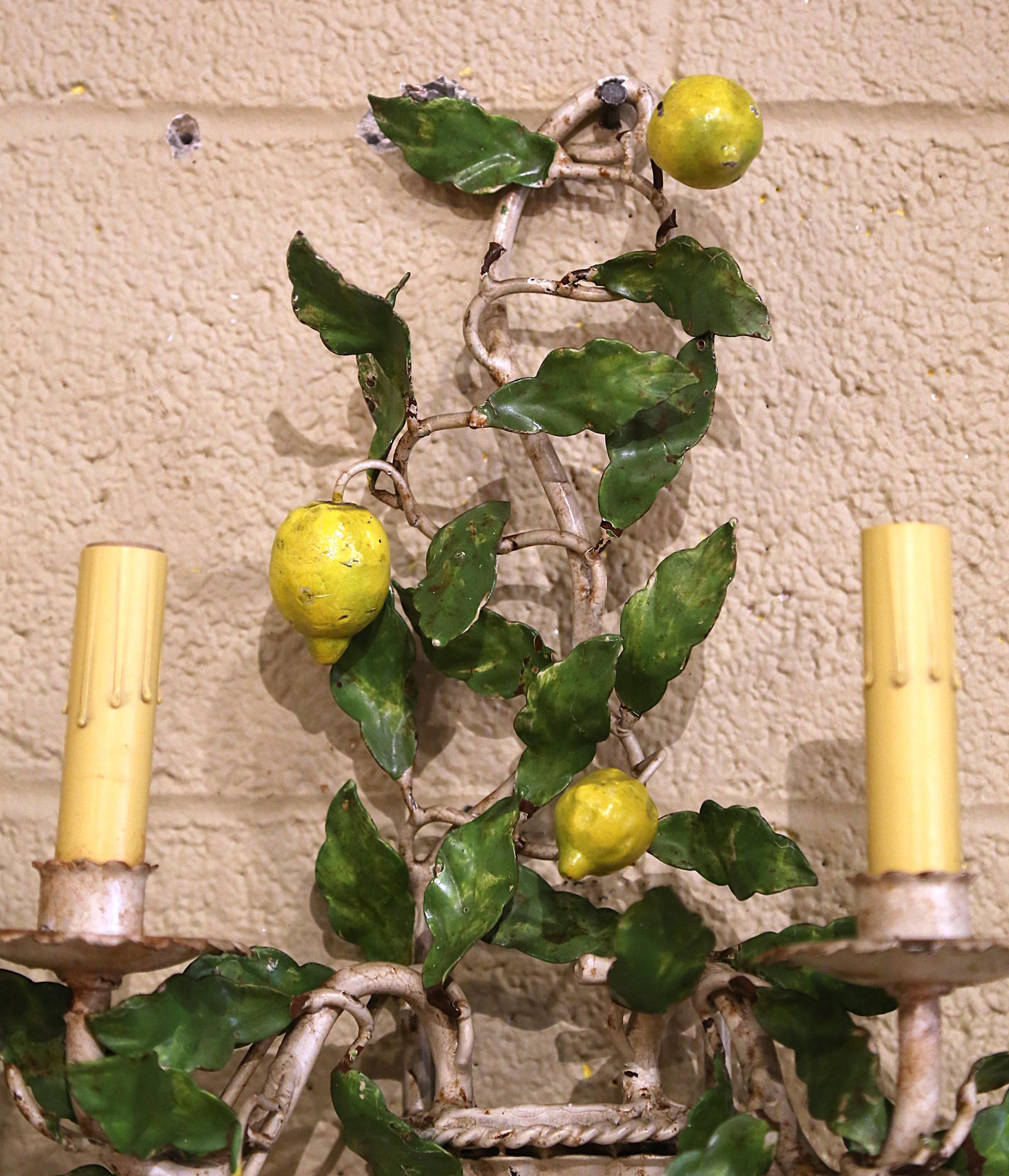 Pair of Early 20th Century French Painted Metal, Lemons and Leaves Wall Sconces For Sale 4