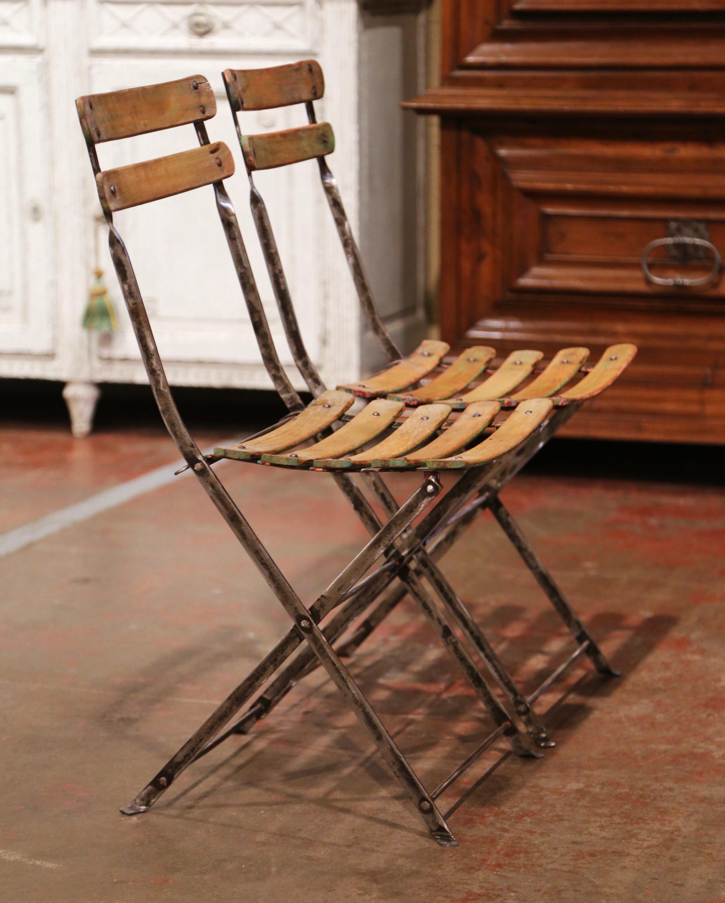 Pair of Early 20th Century French Polished Iron and Wood Folding Garden Chairs 7