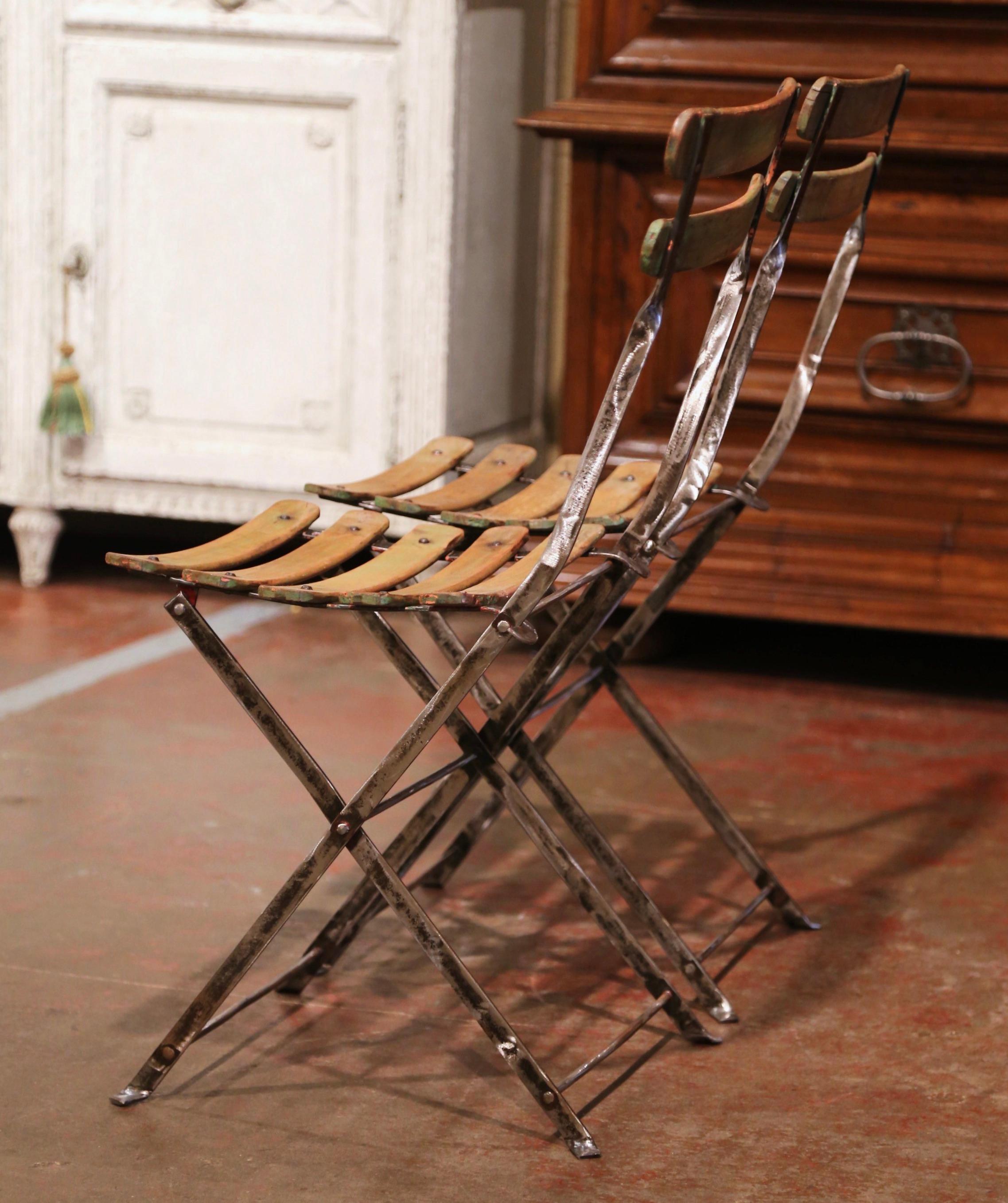 Pair of Early 20th Century French Polished Iron and Wood Folding Garden Chairs 1
