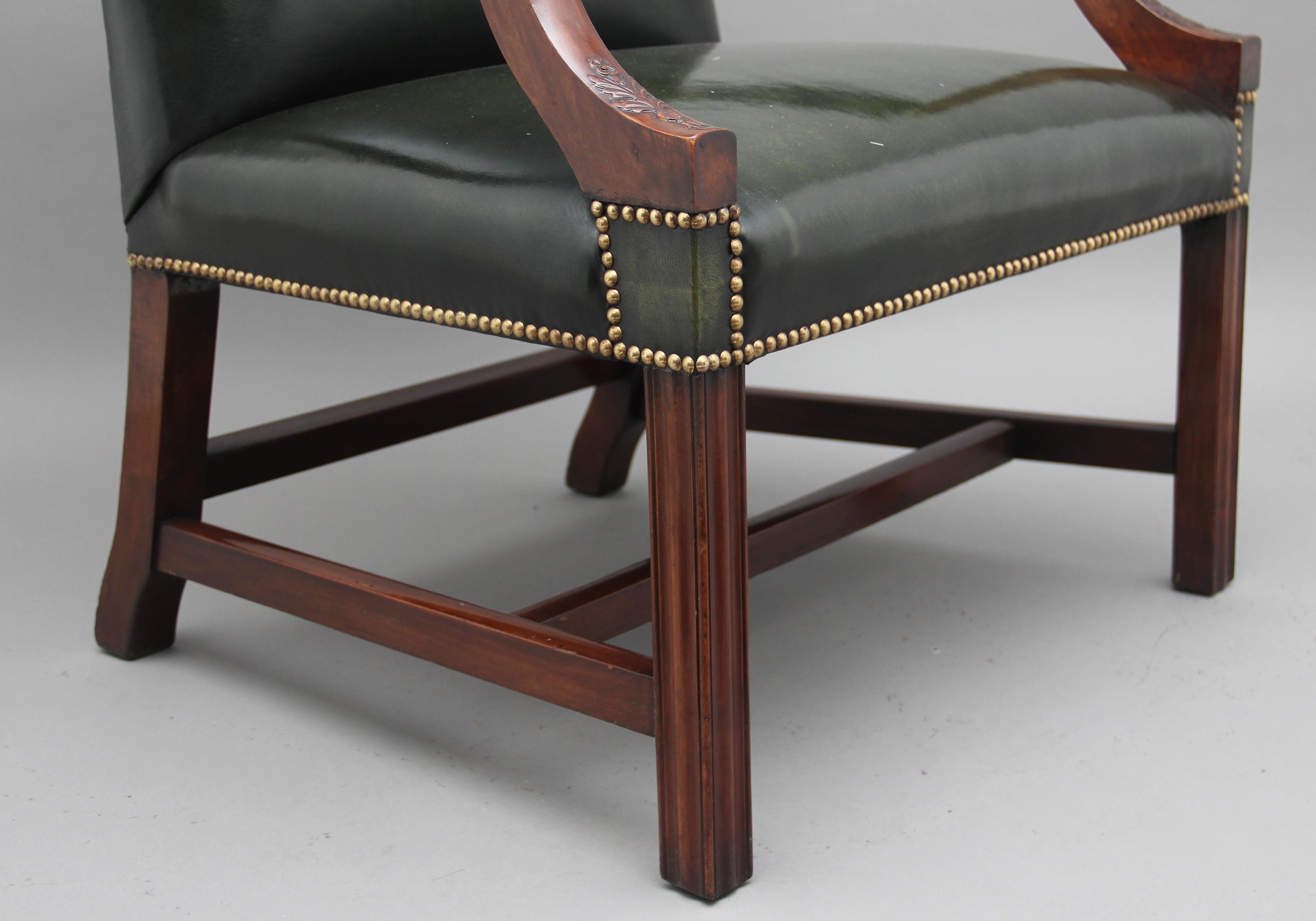 Pair of Early 20th Century Gainsborough Armchairs 4