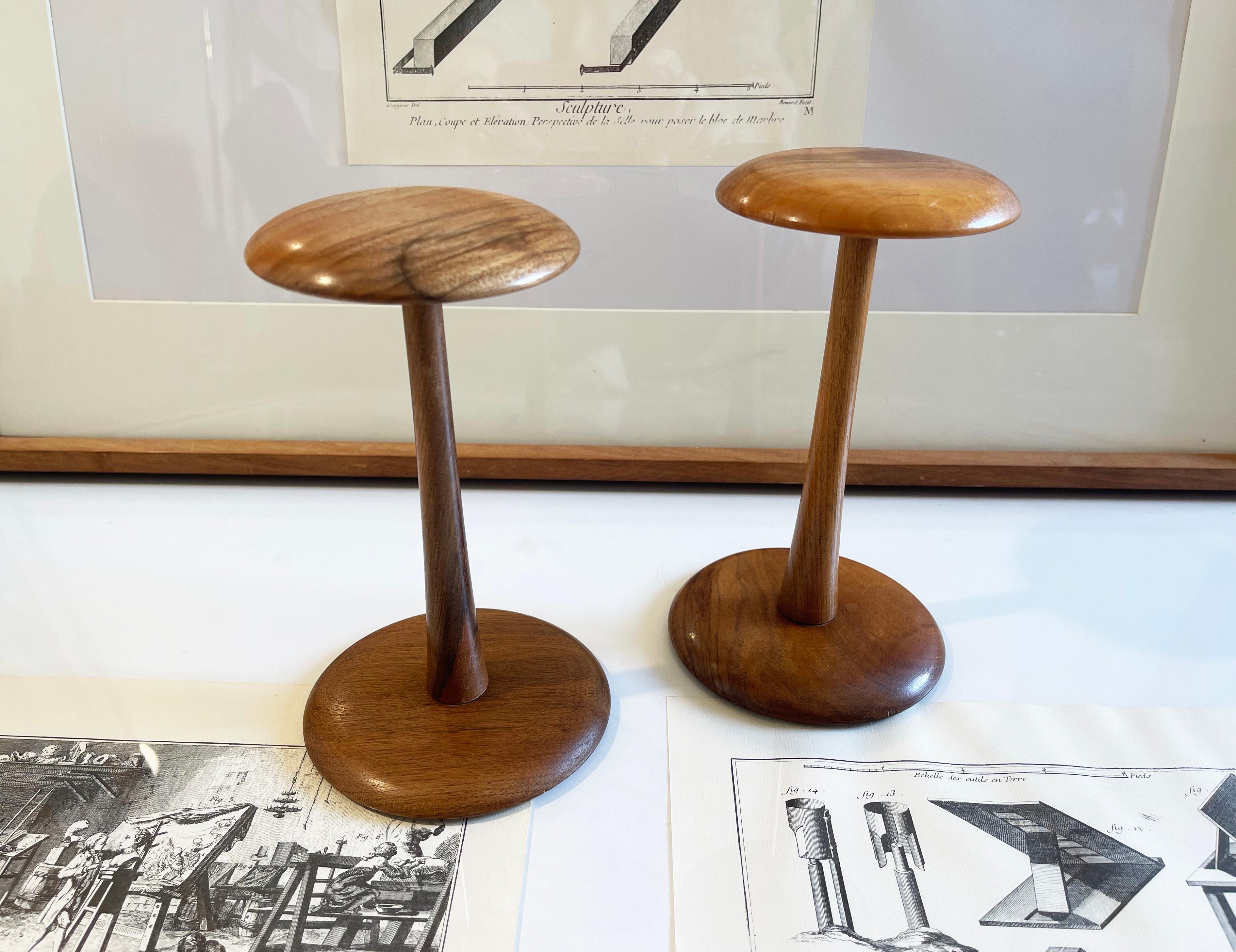 Early to mid 20th century German hat stand, served as shop & window display.
This is a charming pair of antique hat stands, ideal for the collector or a retail shop space.

The two stands came from about 1930's German milliners’ shop in the Rhine