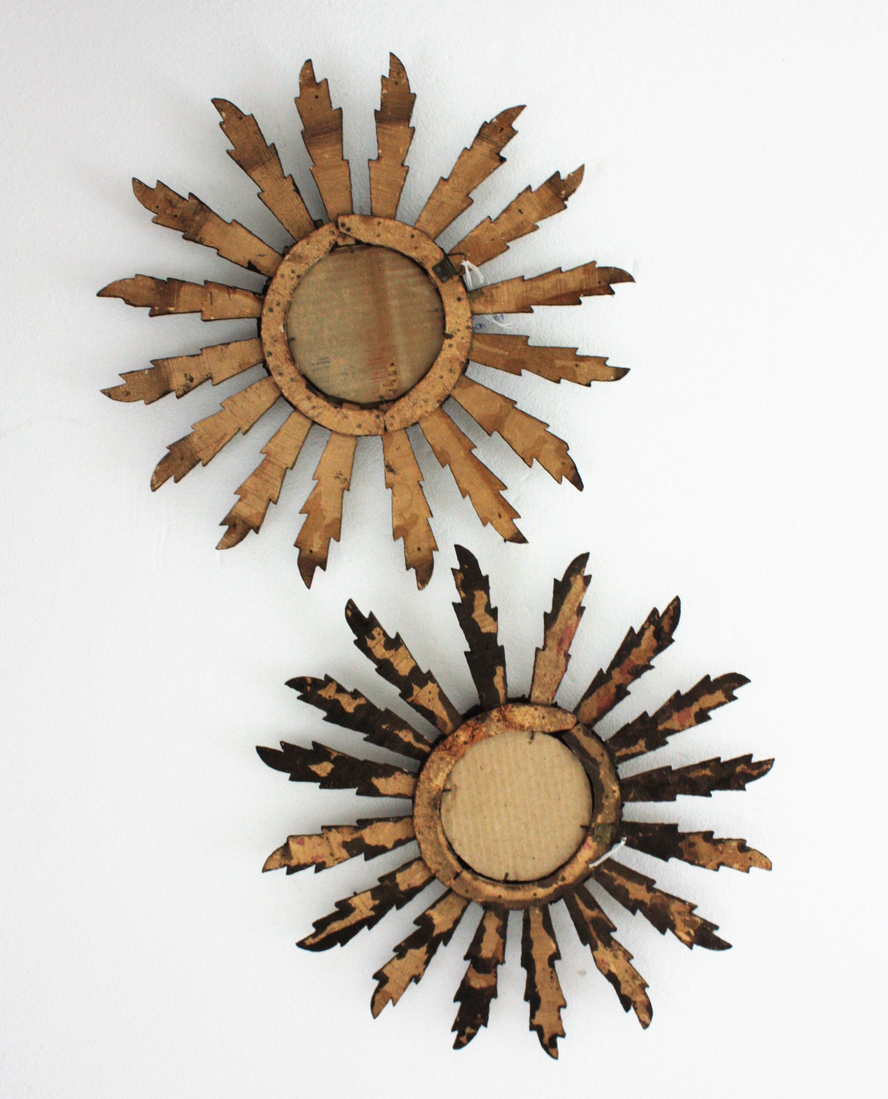 Pair of Early 20th Century Giltwood Mini Sunburst Mirrors  5