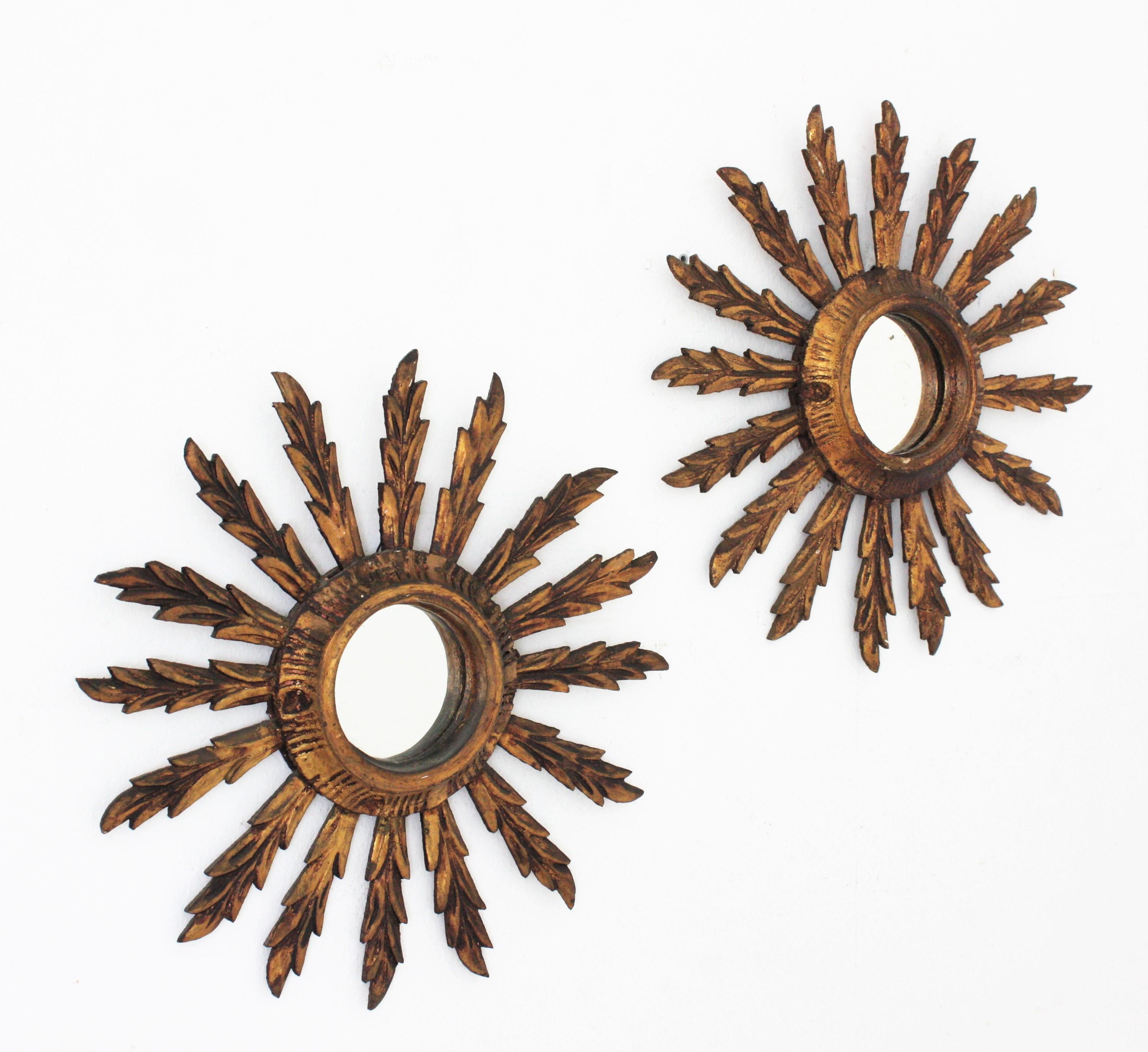 Spanish Pair of Early 20th Century Giltwood Mini Sunburst Mirrors 
