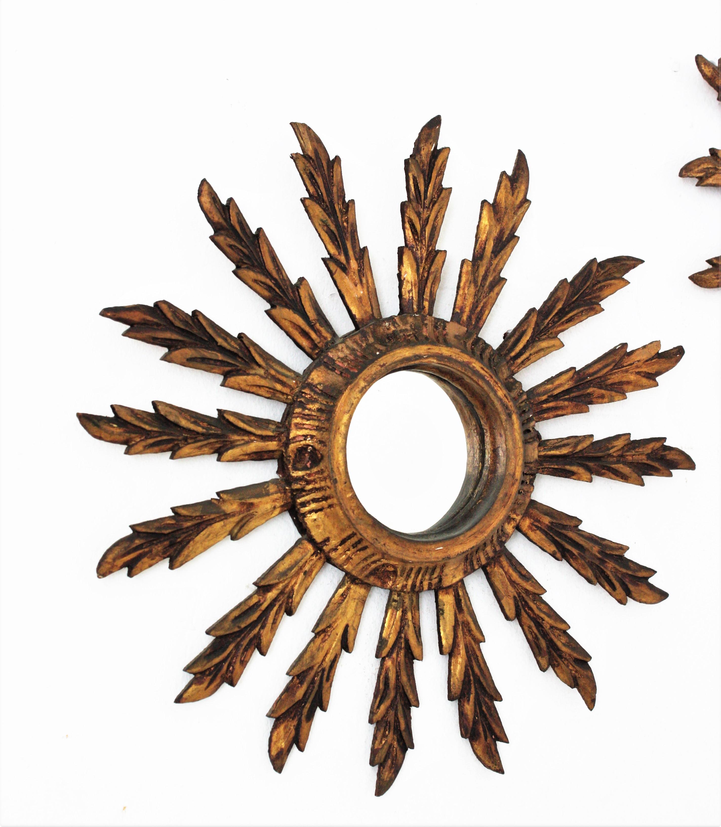 Gesso Pair of Early 20th Century Giltwood Mini Sunburst Mirrors 