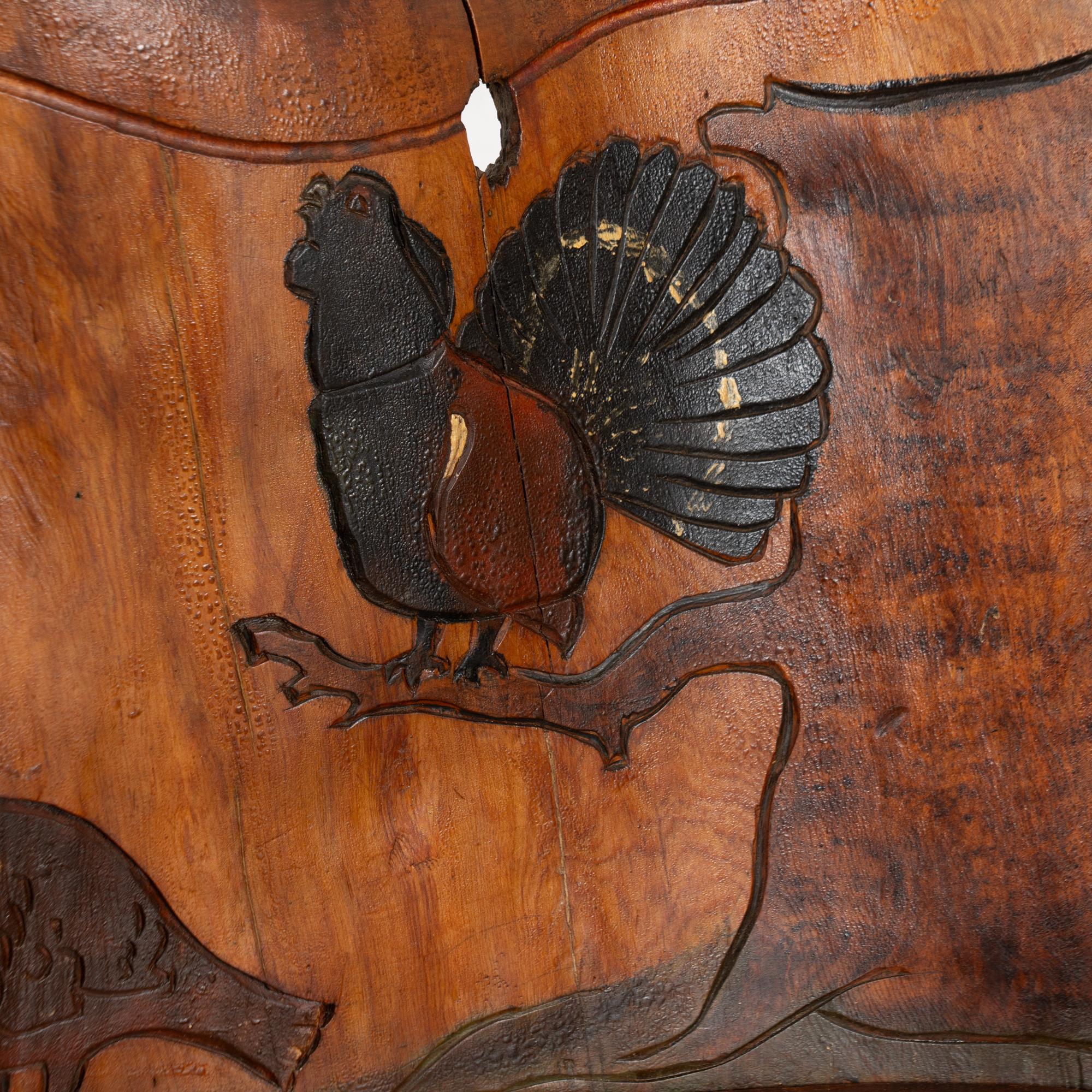 Paire de tabourets en rondins sculptés à la main 