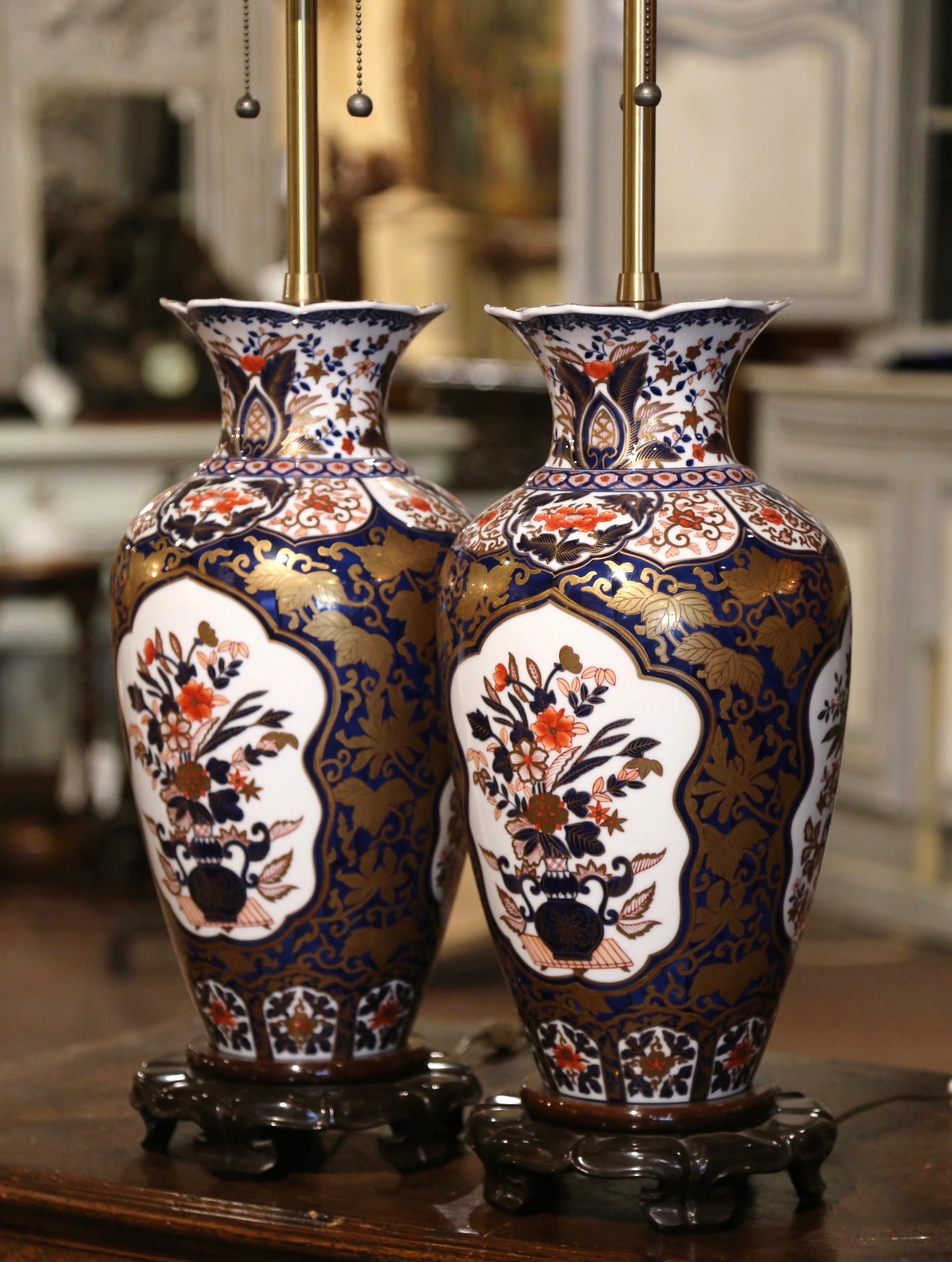 Pair of Early 20th Century Imari Porcelain Vases Mounted as Table Lamps 4