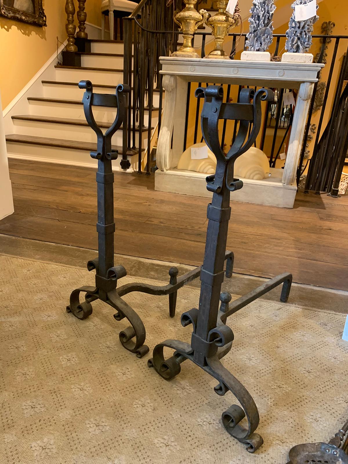 Pair of Early 20th Century Iron Andirons with Port Warmers In Good Condition For Sale In Atlanta, GA