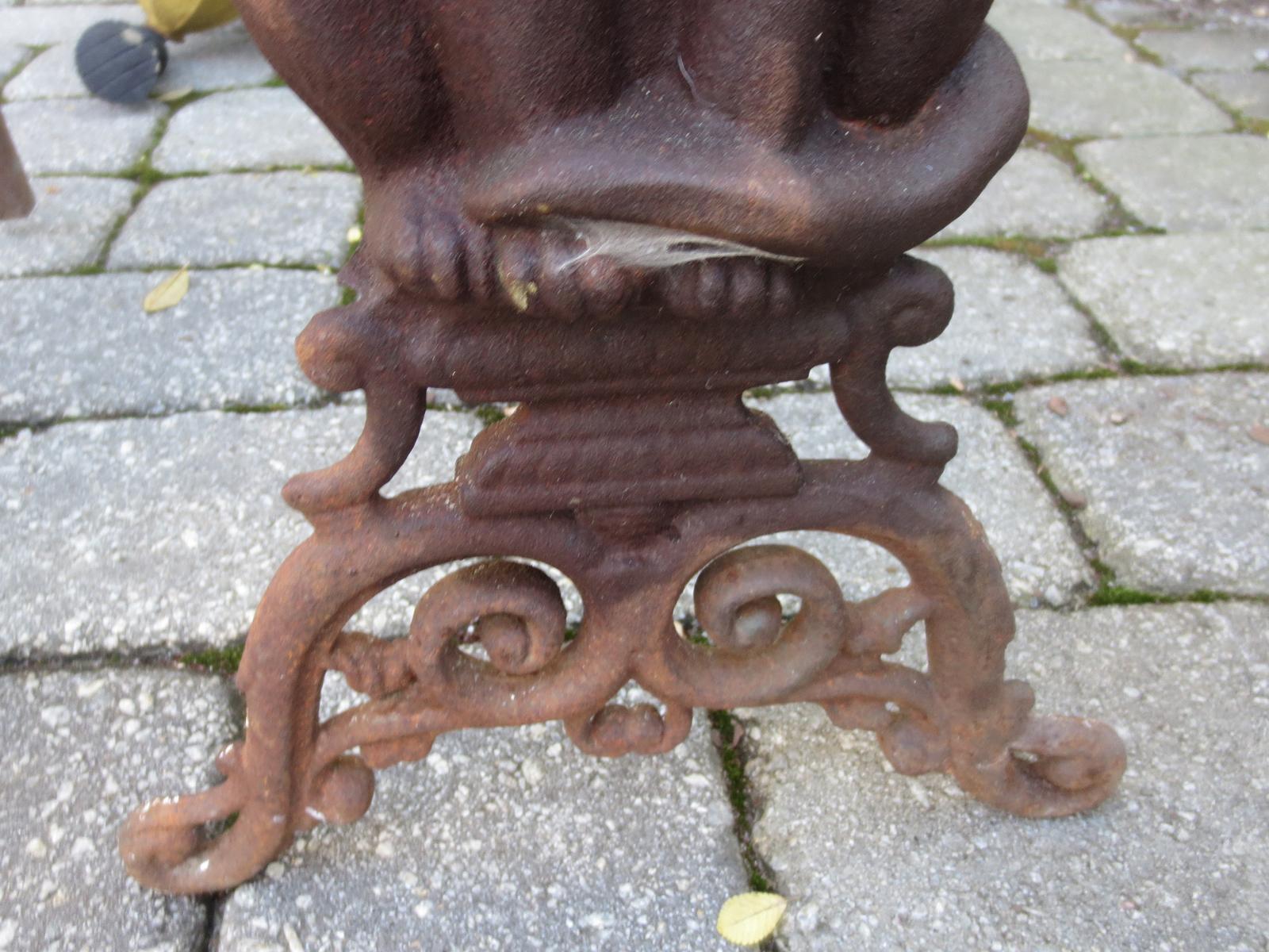 Pair of Early 20th Century Iron Cat Andirons For Sale 2