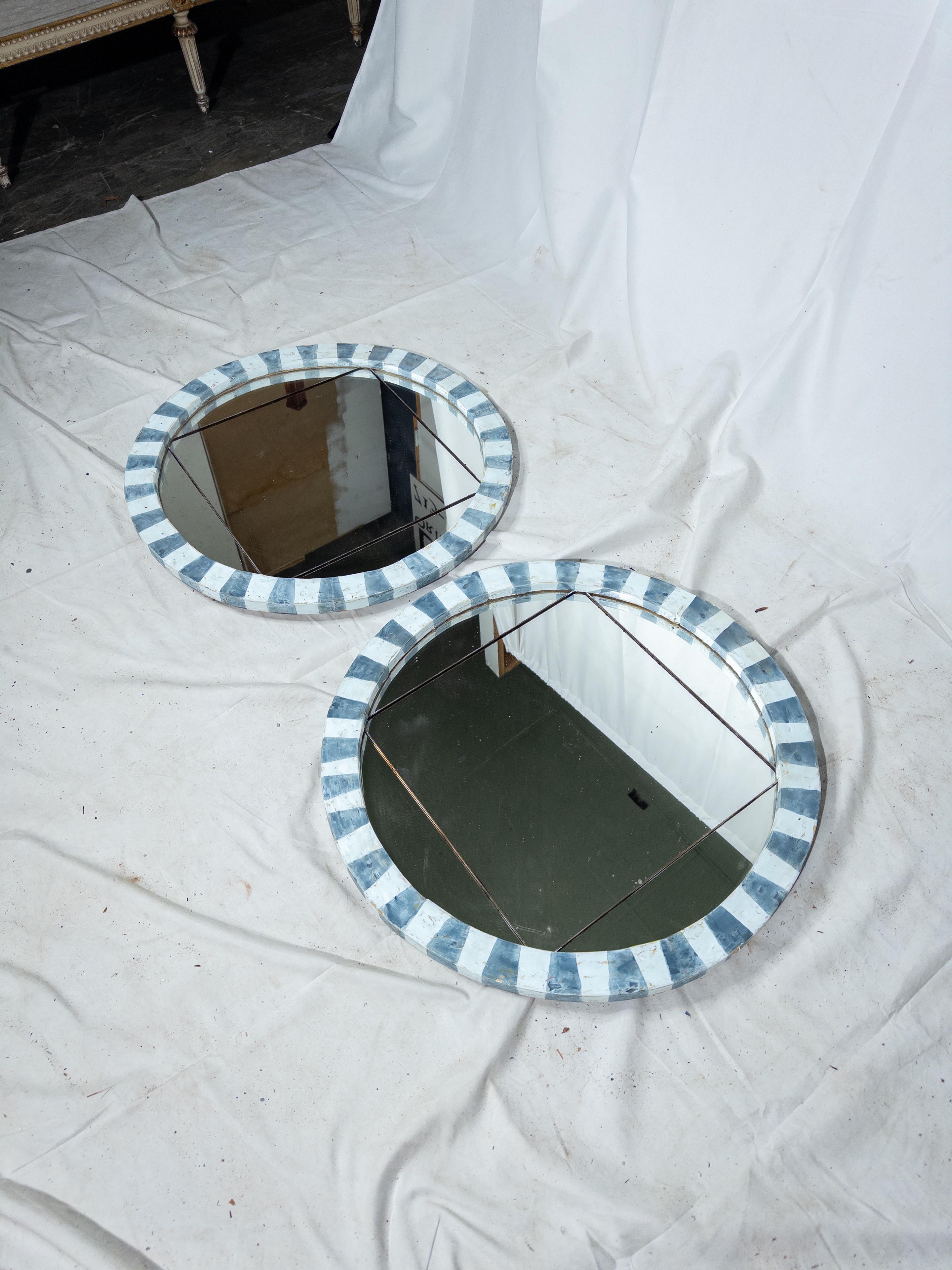 Pair of Early 20th Century Italian Blue Mirrors For Sale 7