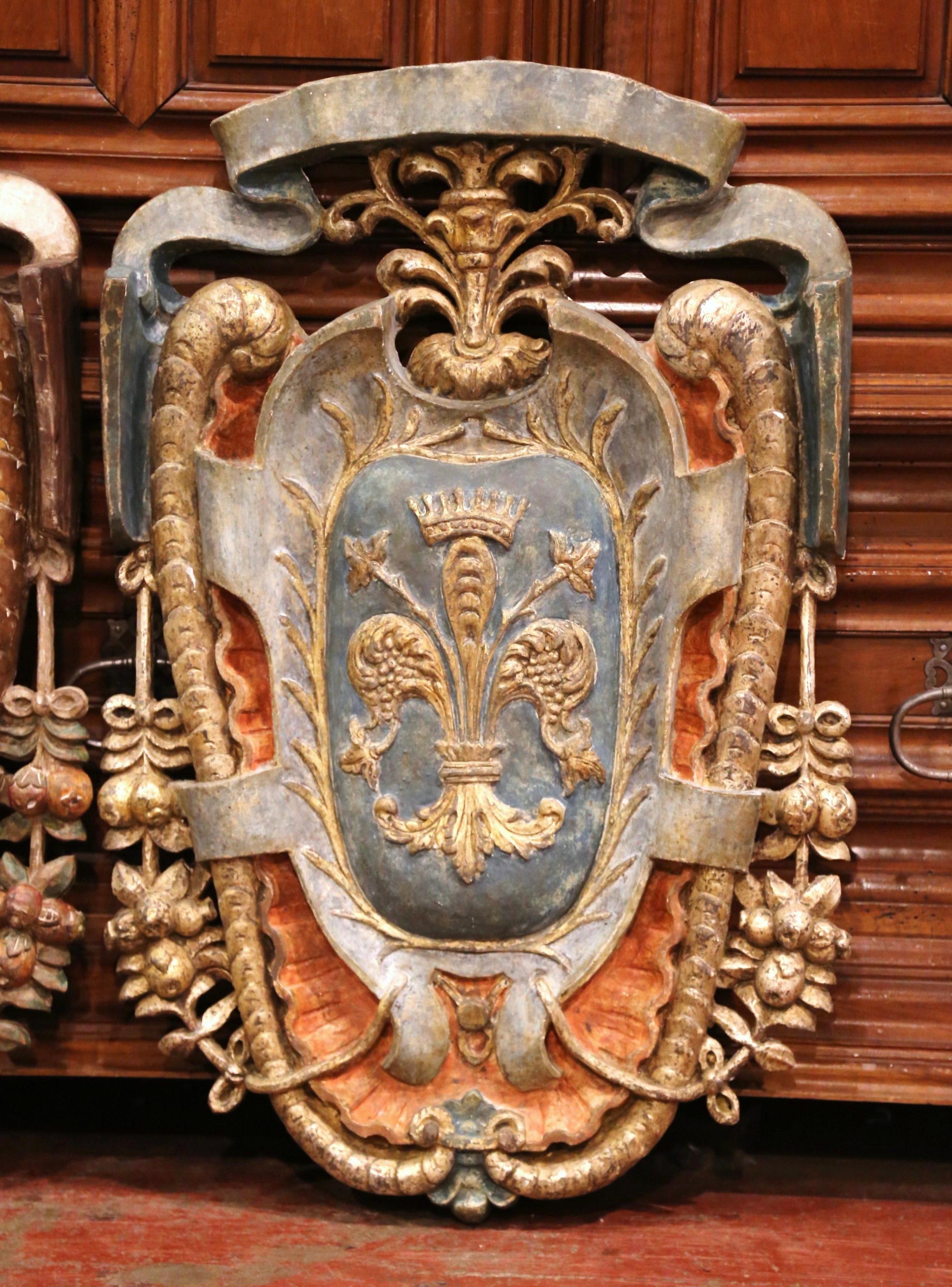 Hand-Carved Pair of Early 20th Century Italian Carved Gilt and Painted Wall Hanging Shields