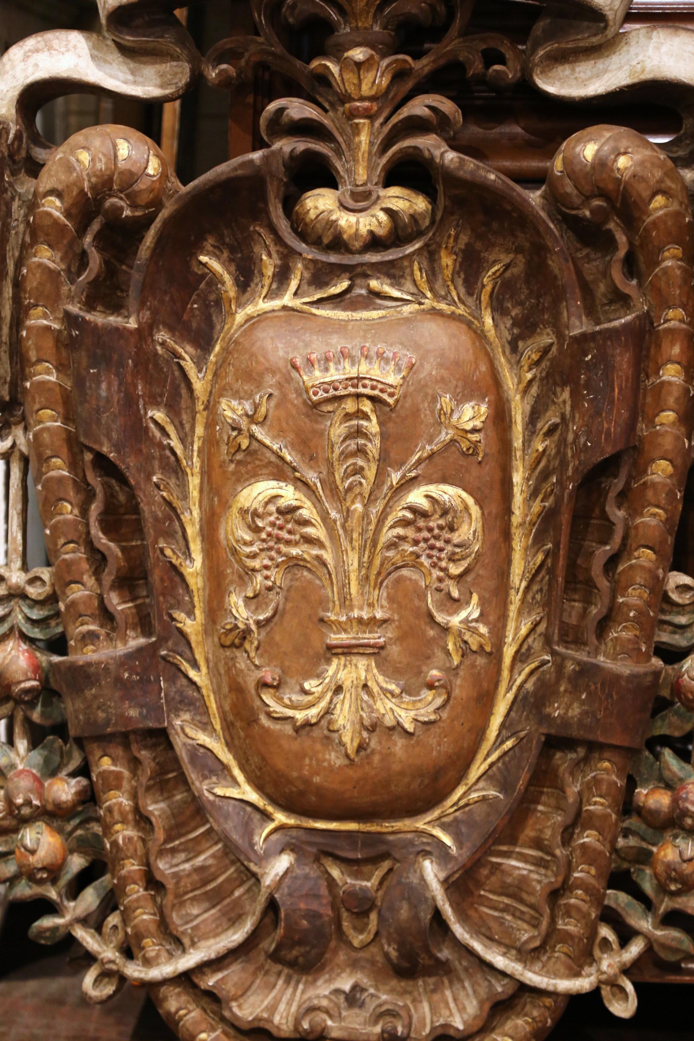 Oak Pair of Early 20th Century Italian Carved Gilt and Painted Wall Hanging Shields