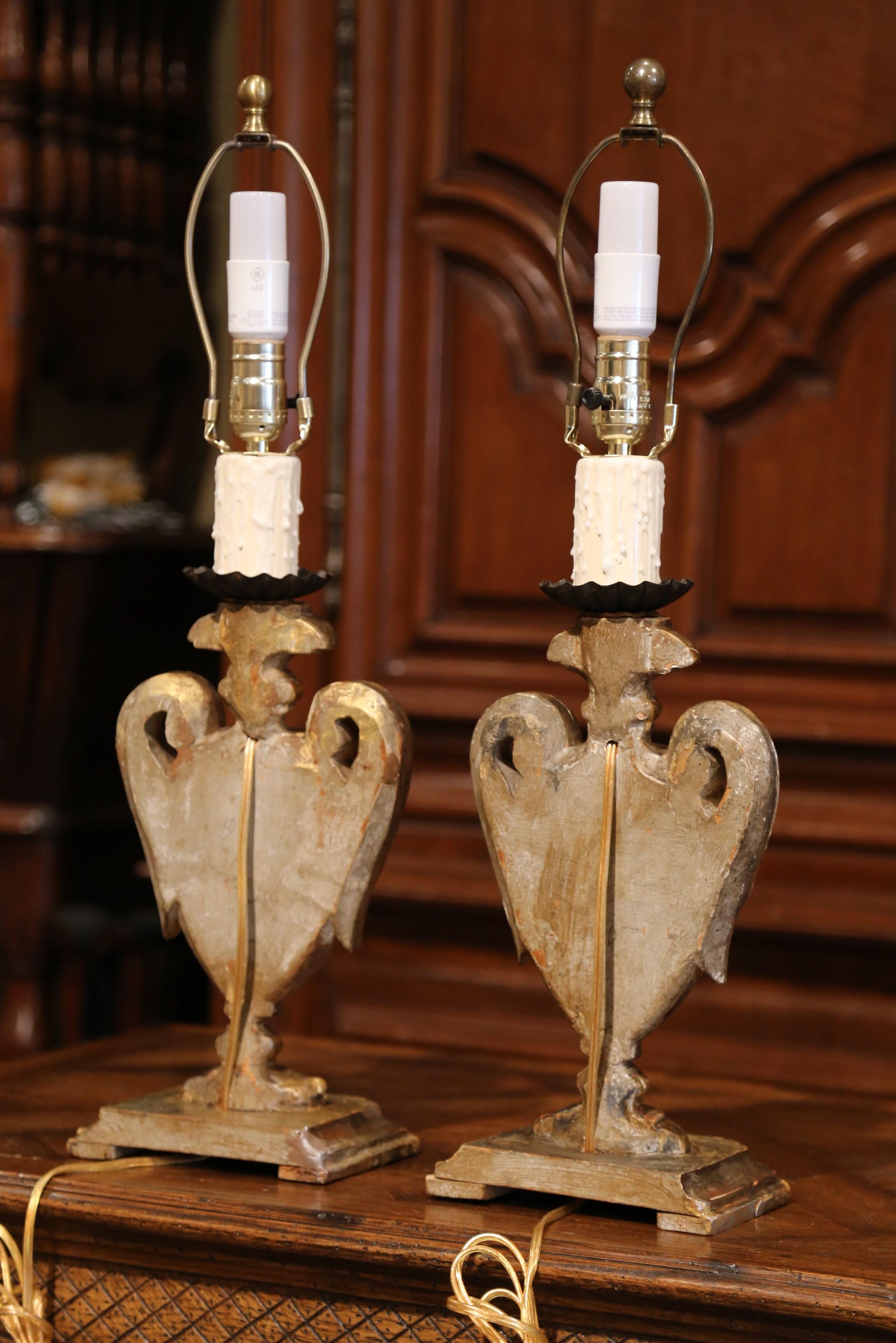 Pair of Early 20th Century Italian Carved Patinated Silver and Gilt Table Lamps 8