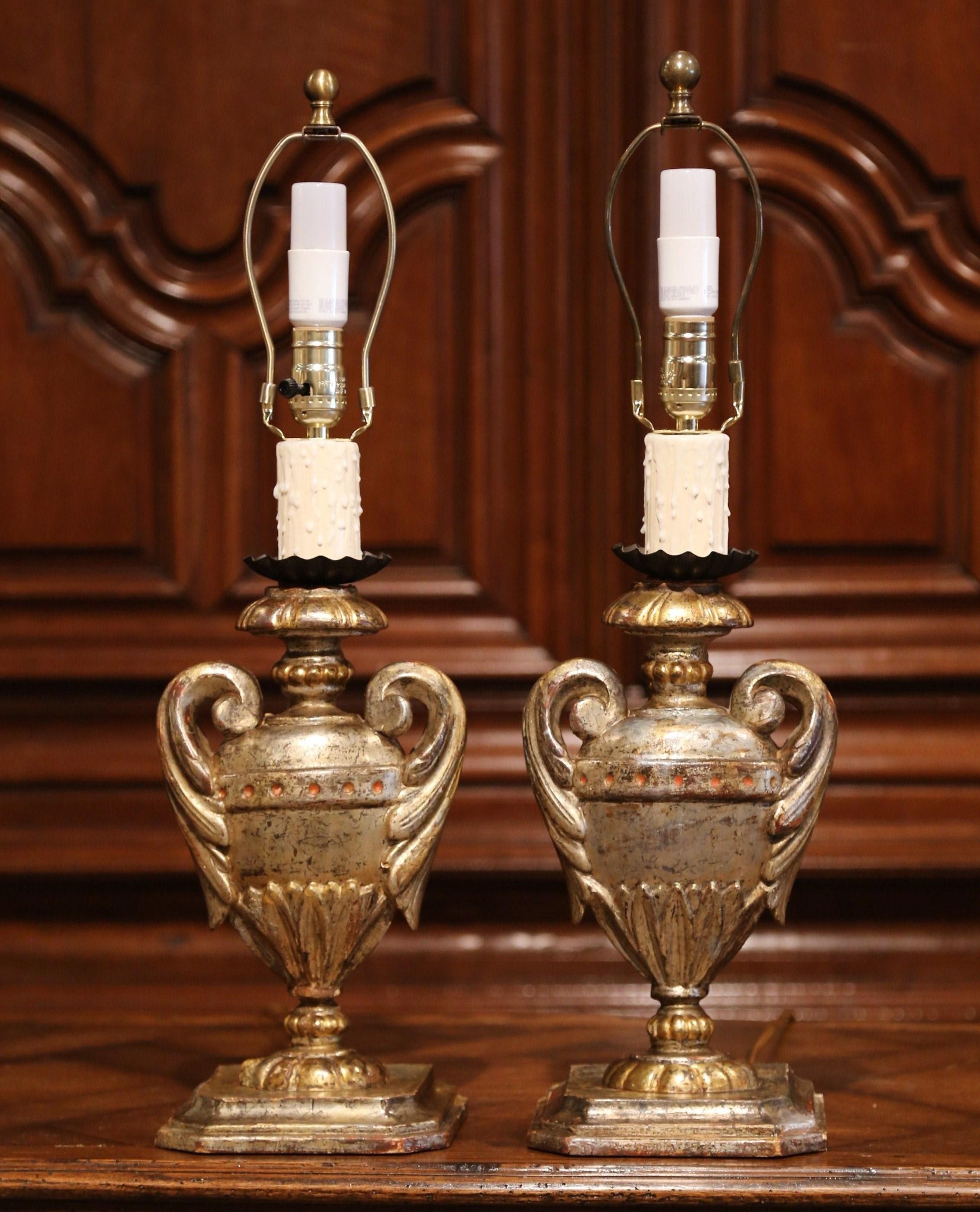 Neoclassical Pair of Early 20th Century Italian Carved Patinated Silver and Gilt Table Lamps