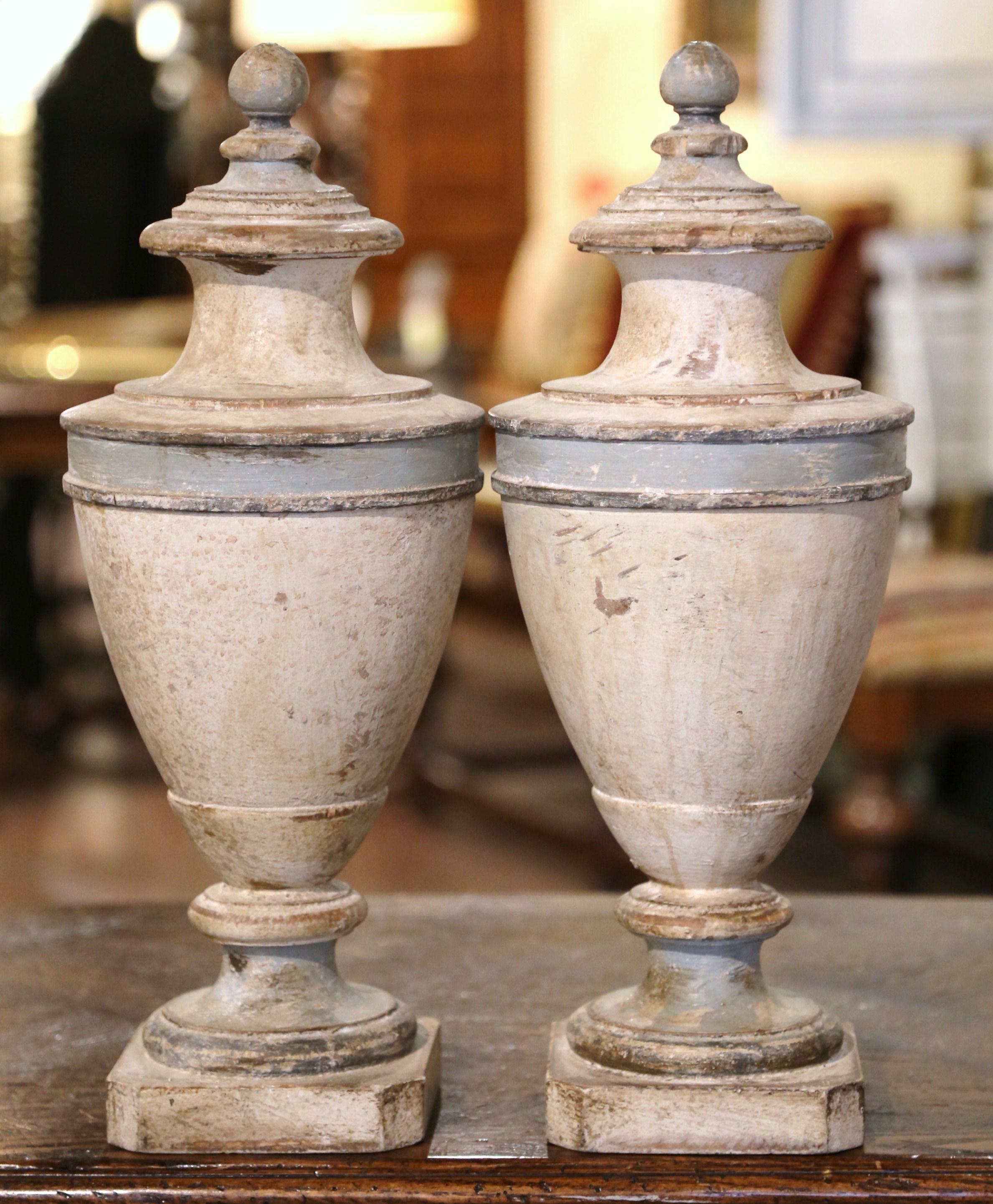 Pair of Early 20th Century Italian Hand Carved Oak and Painted Urns Finials 1