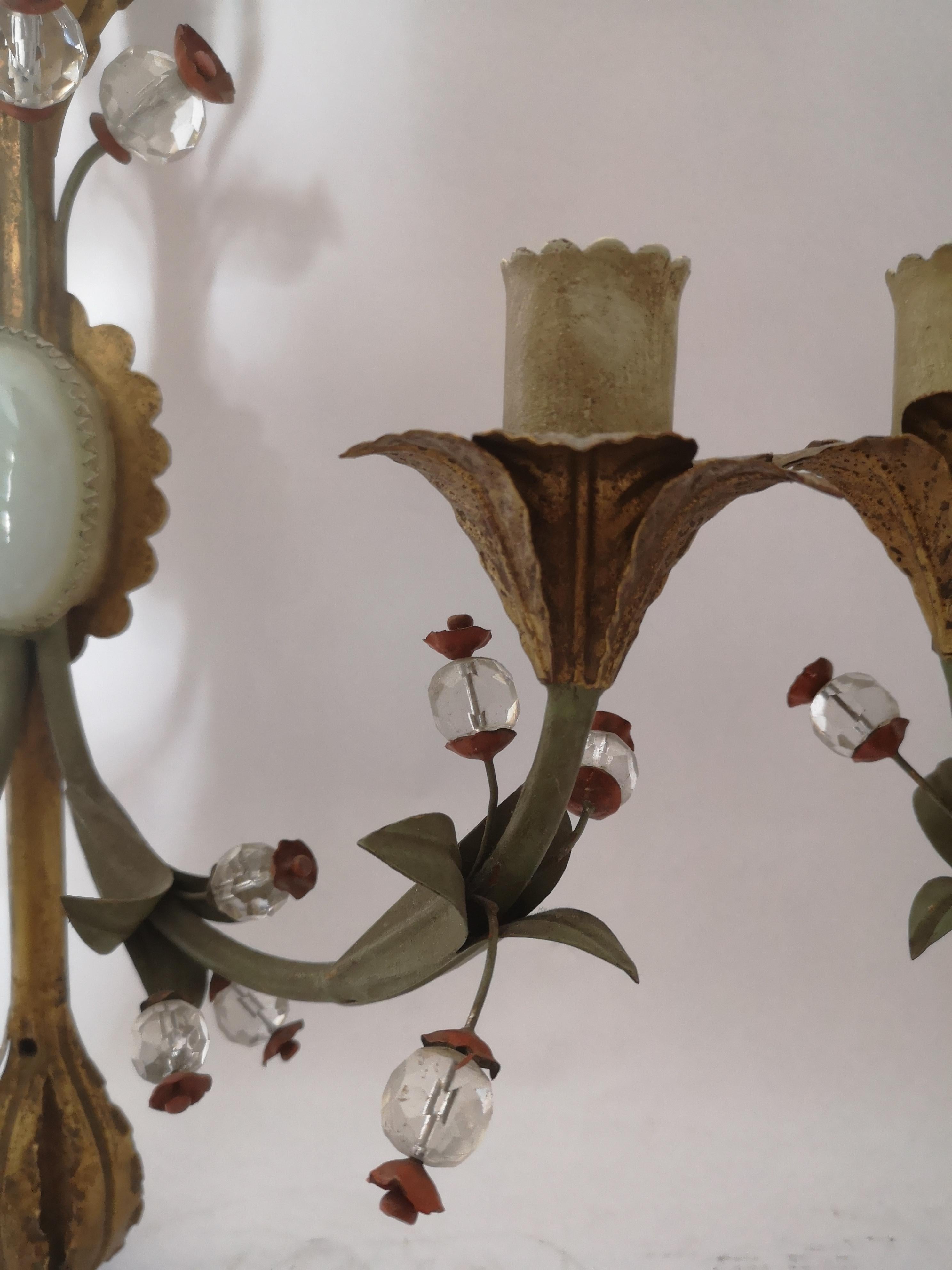 Metal Pair of Early 20th Century Italian Murano Tole Ware Opaline Wall Lights Sonces For Sale