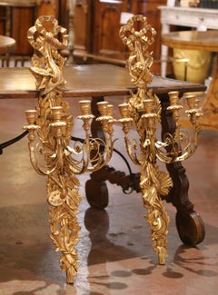 Pair of Early 20th Century Italian Neoclassical Carved Giltwood Wall Sconces