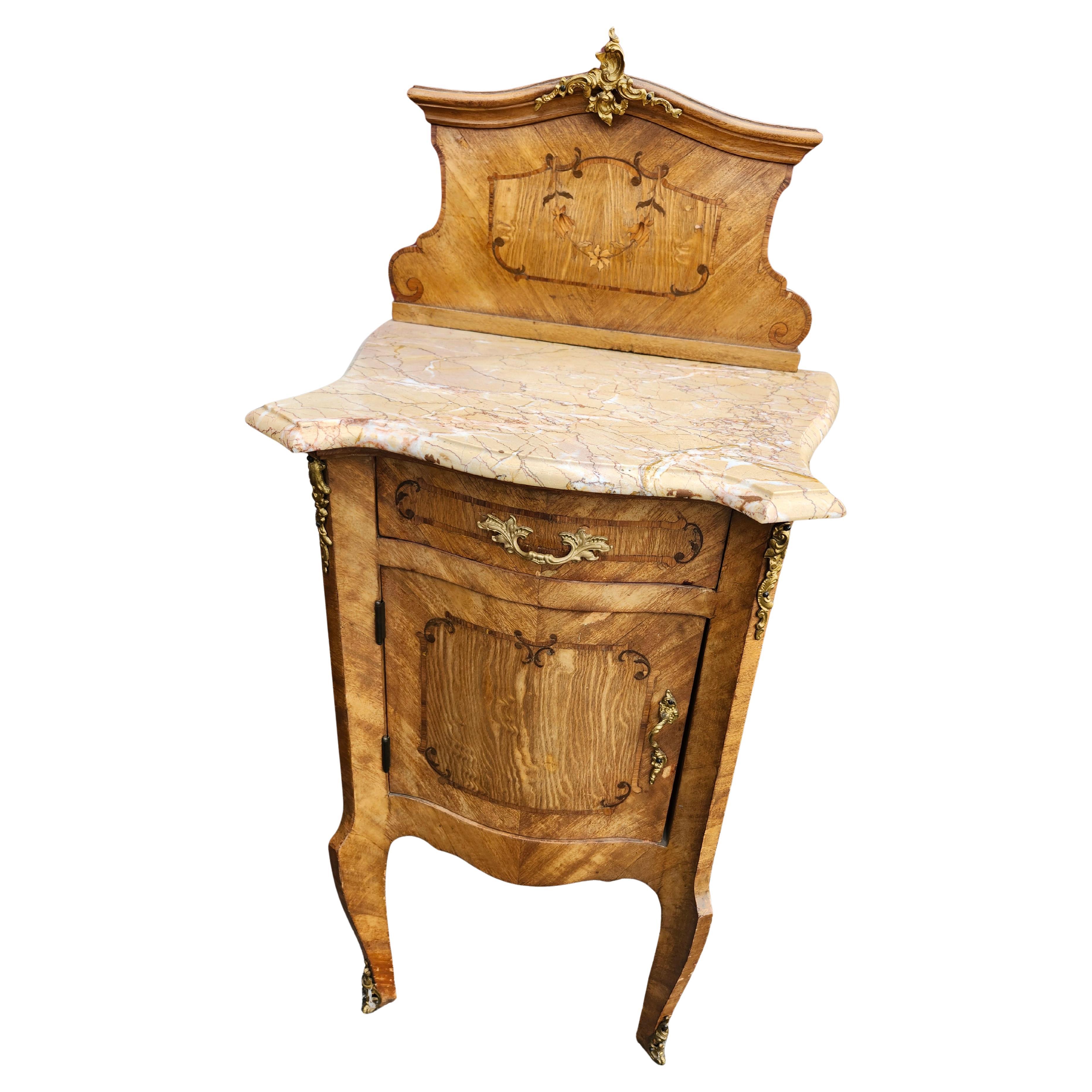 Mid-20th Century Pair of Early 20th Century Italian Night Tables Commodes with Marble Tops For Sale