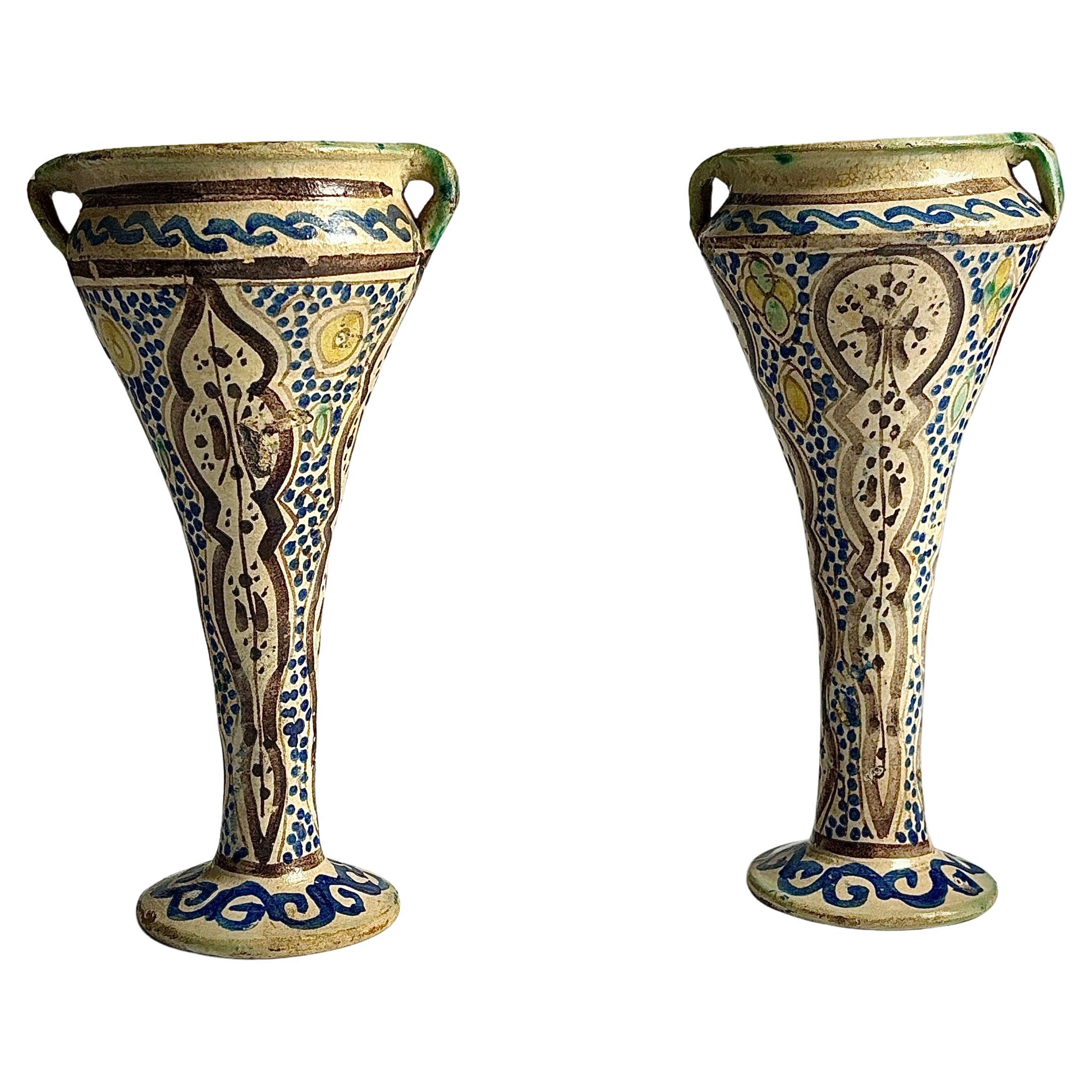 Pair of Early 20th Century Iznik Vase For Sale