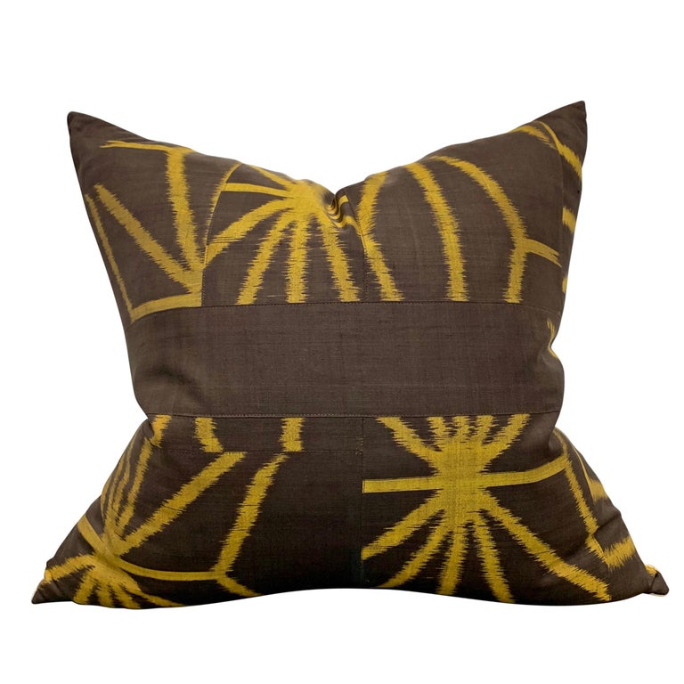 Pair of Early 20th Century Japanese Kimono Pillows For Sale at 1stdibs