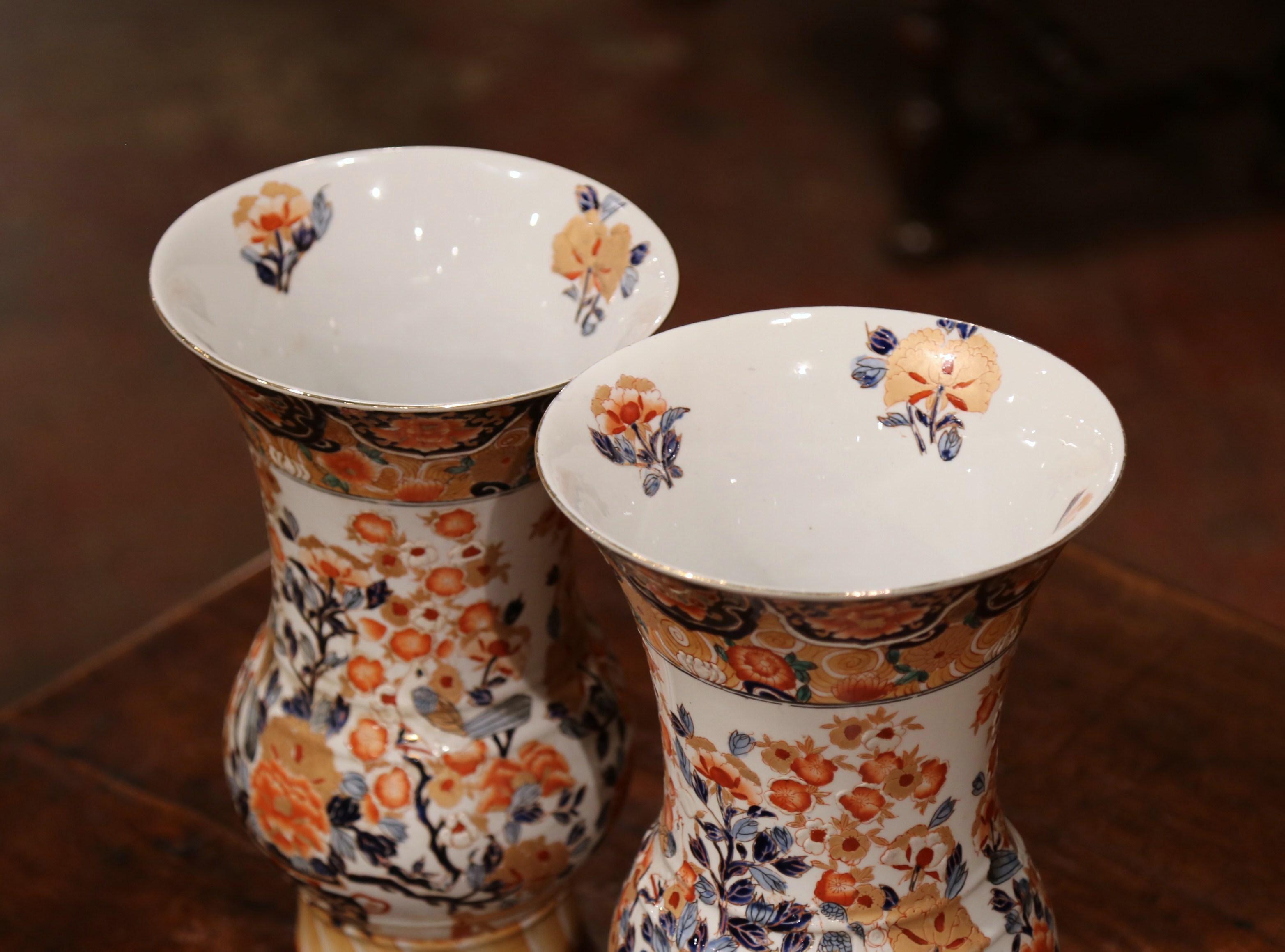 Pair of Early 20th Century Japanese Painted and Gilt Porcelain Imari Vases  1