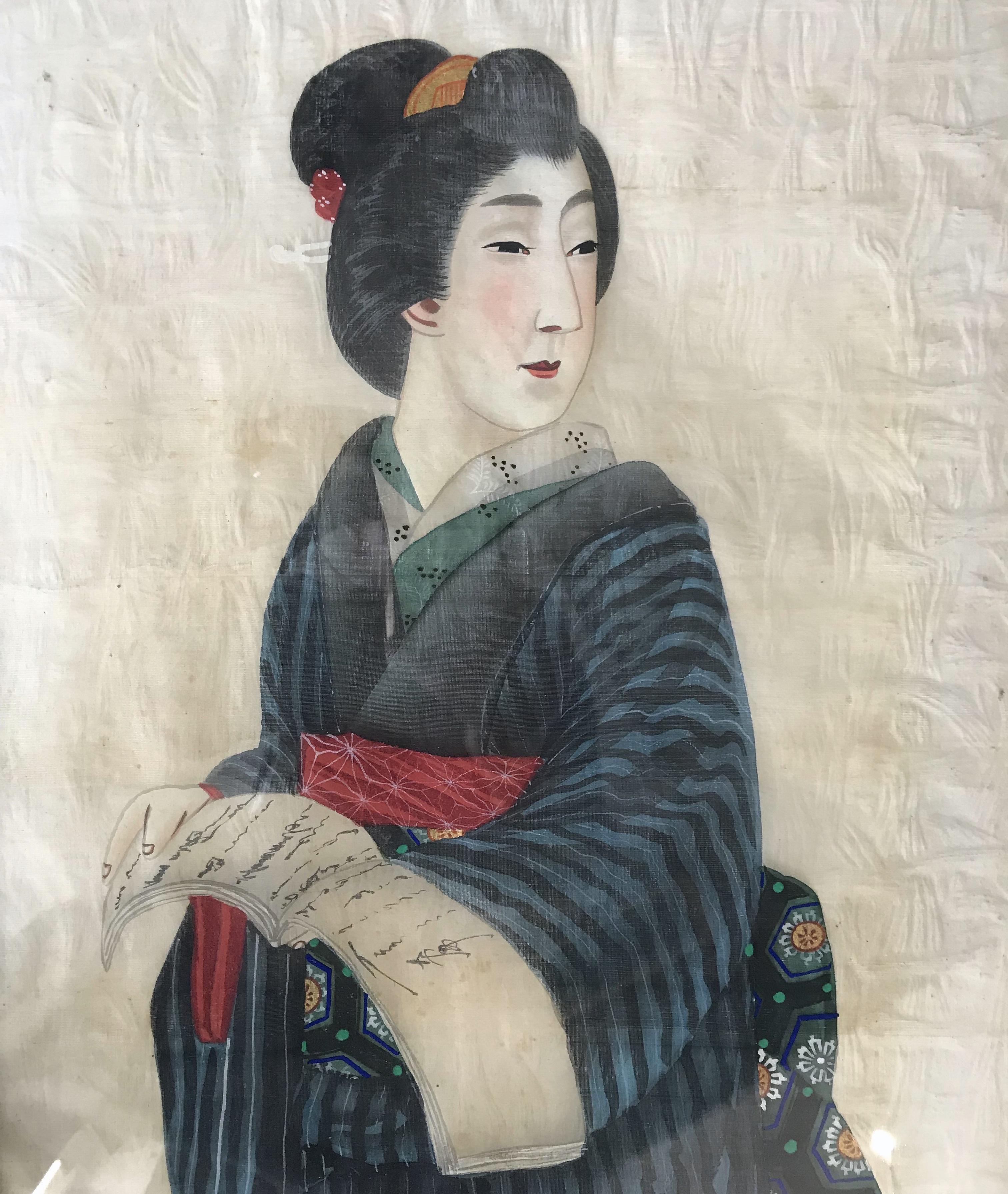 Zwei auf Seide gemalte Porträts von japanischen Männern und Frauen in traditioneller Tracht in ihren Originalrahmen.
  