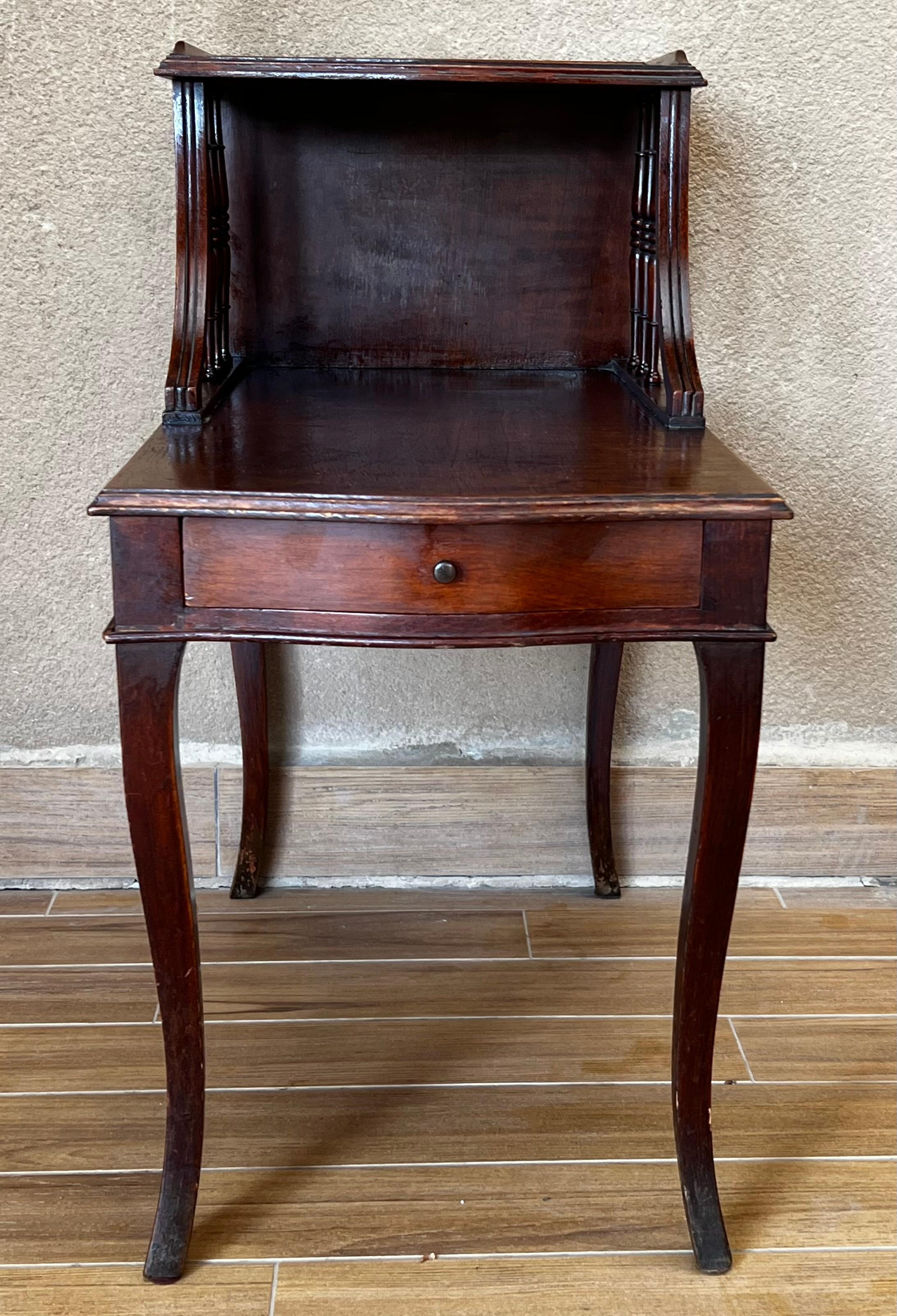 Pair of Early 20th Century Louis XV Two Tier Walnut Nightstands Bedside Tables For Sale 2