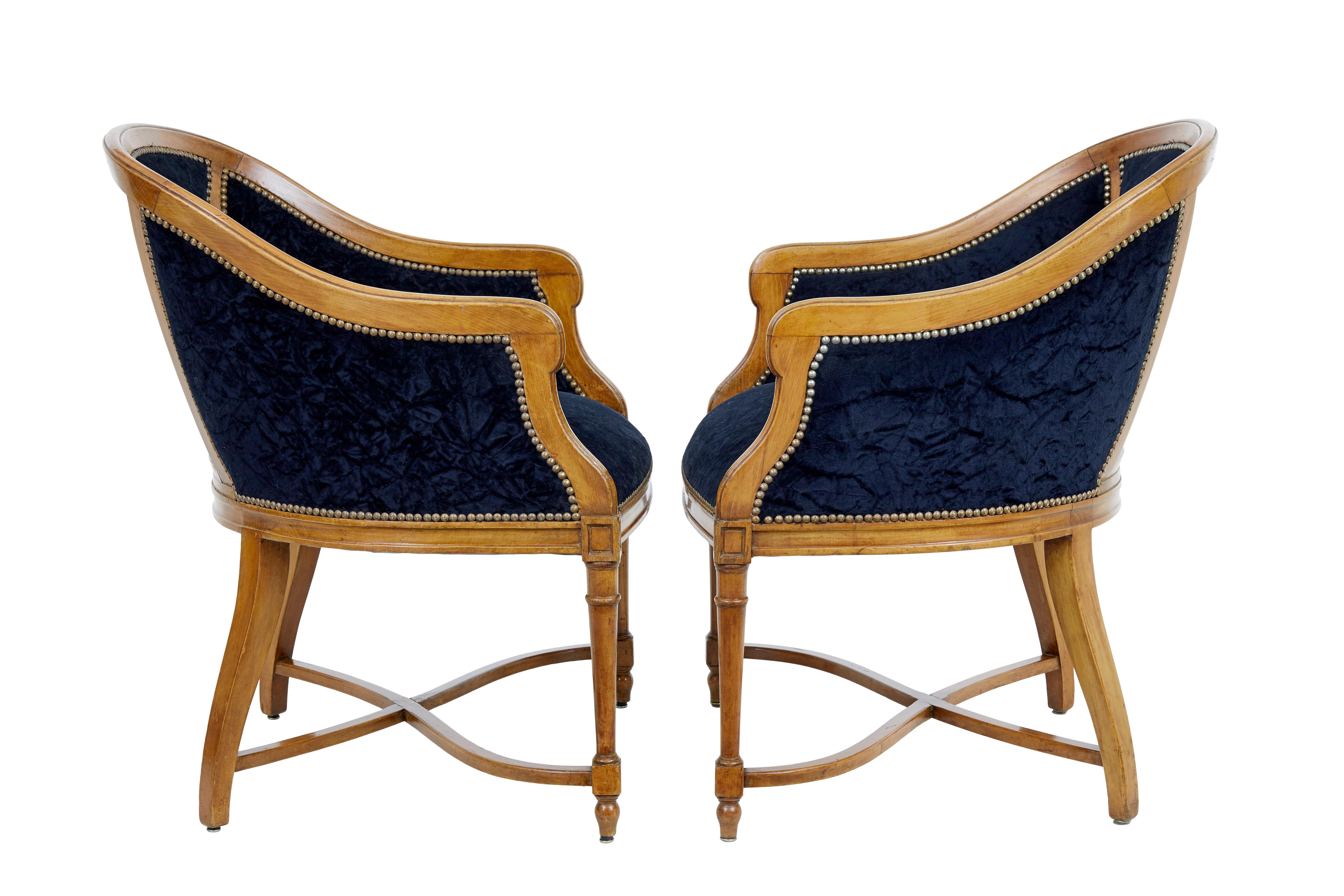 Aesthetic Movement Pair of early 20th century lounge chairs