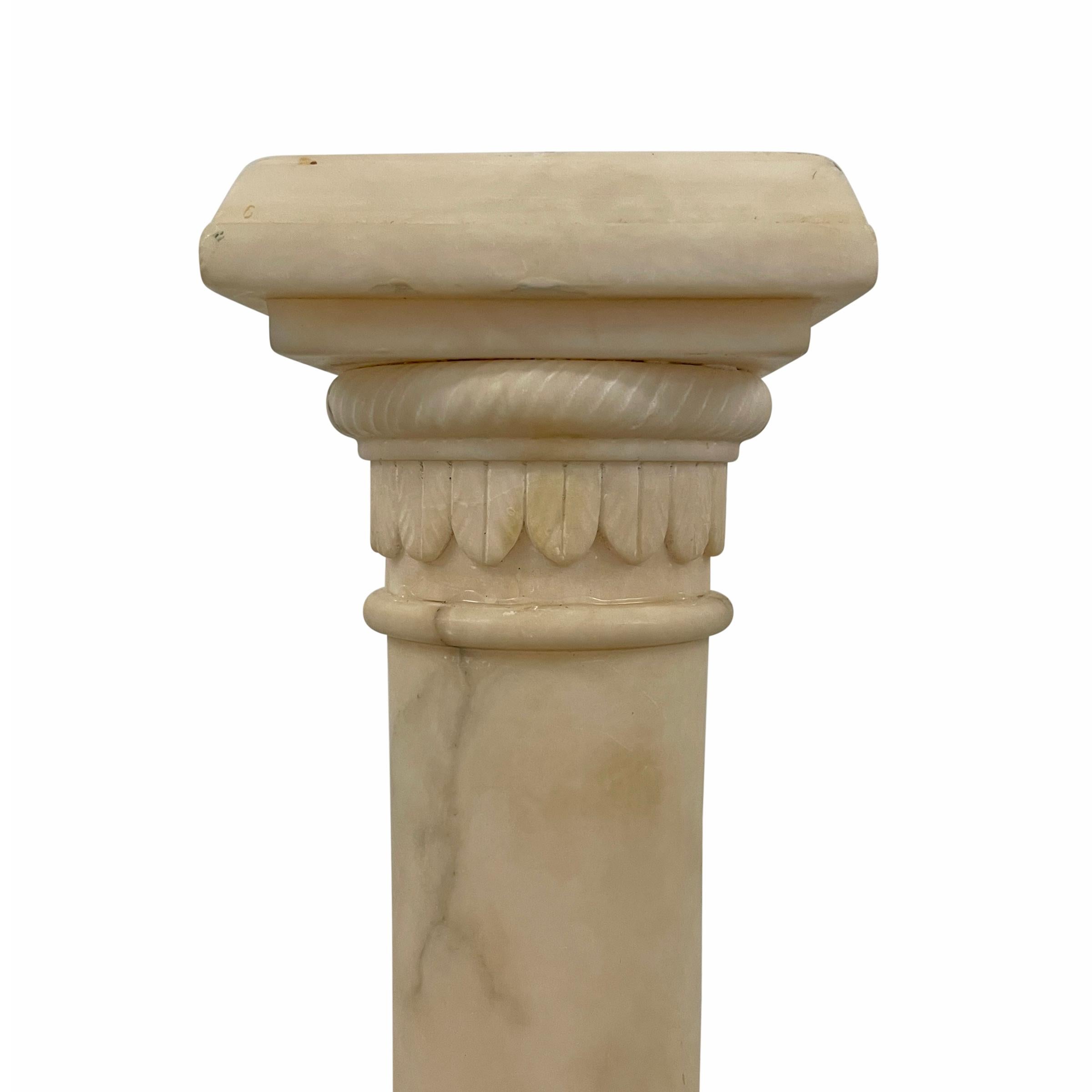 Neoklassizistische Säulen des frühen 20. Jahrhunderts, Paar 4