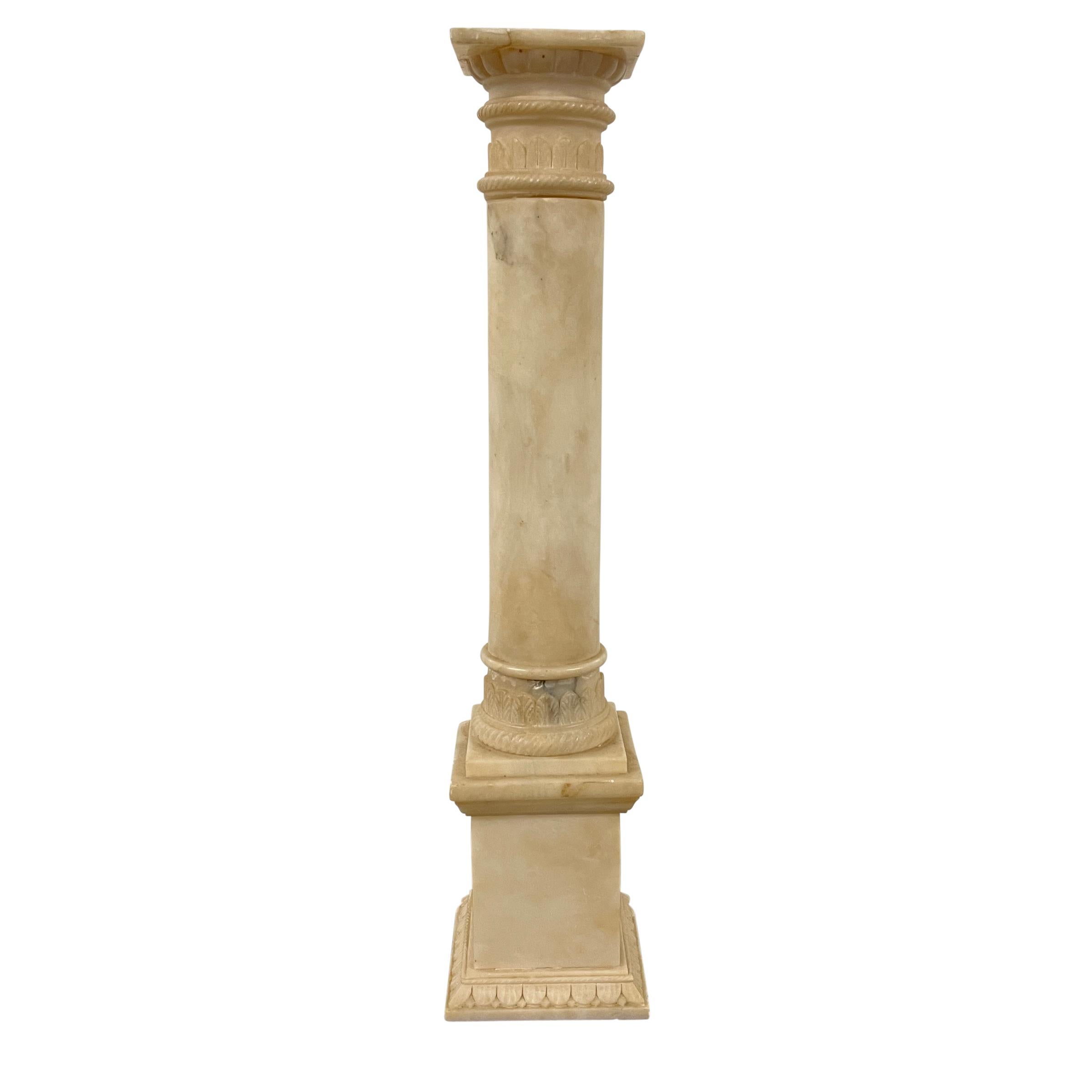 Neoklassizistische Säulen des frühen 20. Jahrhunderts, Paar (Italienisch)