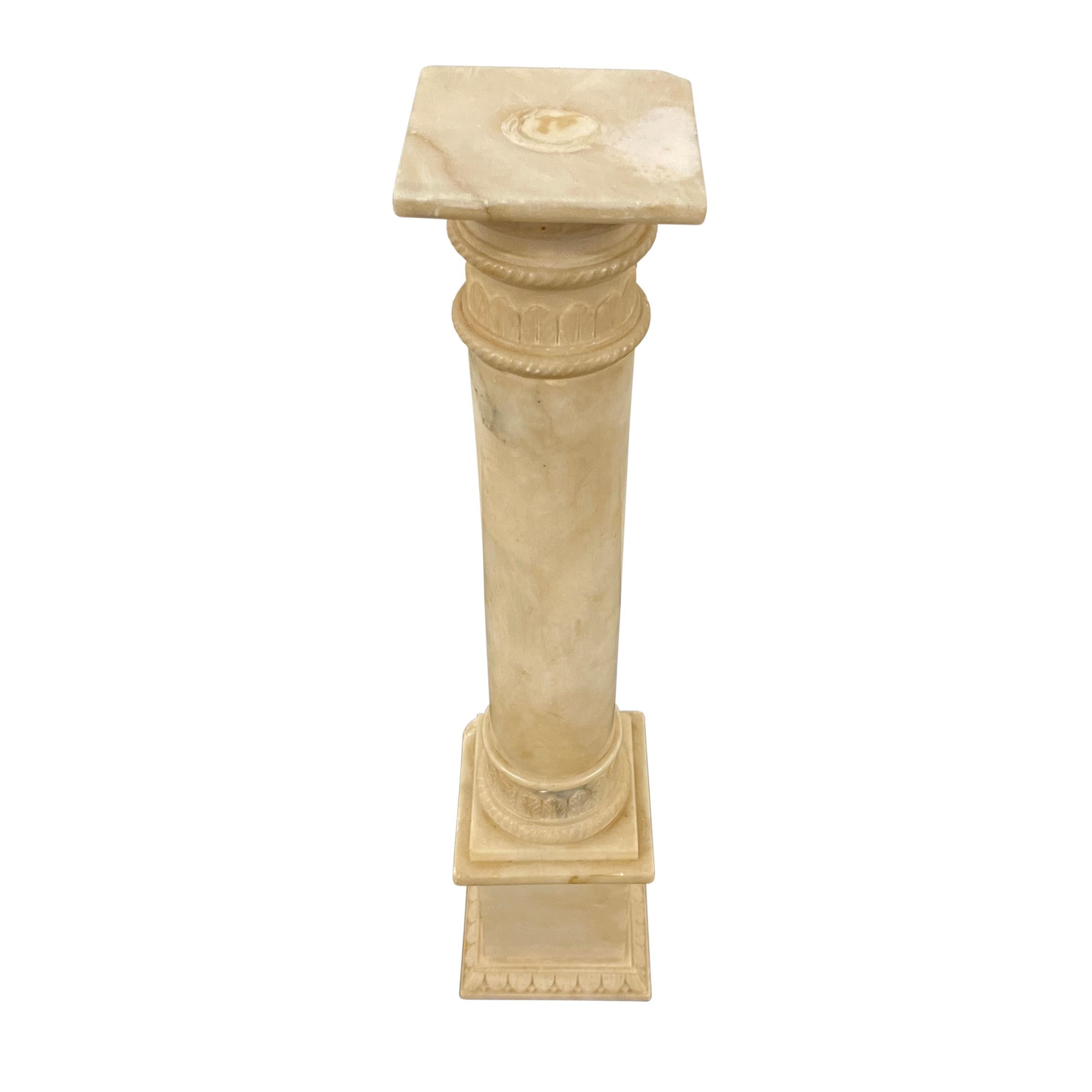 Alabaster Pair of Early 20th Century Neoclassical Columns